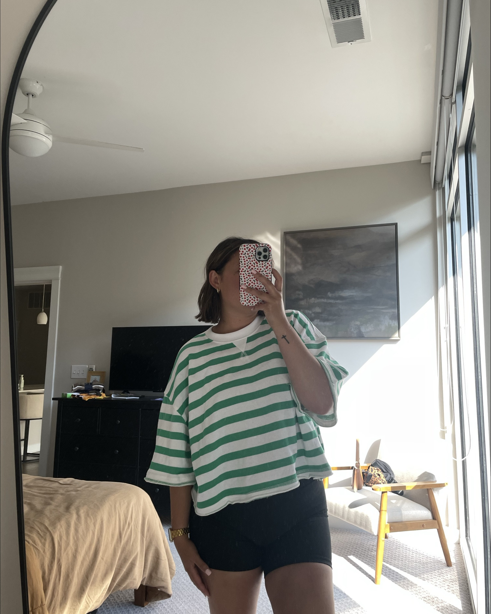 Casual hot girl walk outfit!

I wasn’t able to link the exact top since I bought it from Target but I linked some that are similar💗

Wearing a size medium in the bike shorts

#LTKFindsUnder100 #LTKActive #LTKMidsize