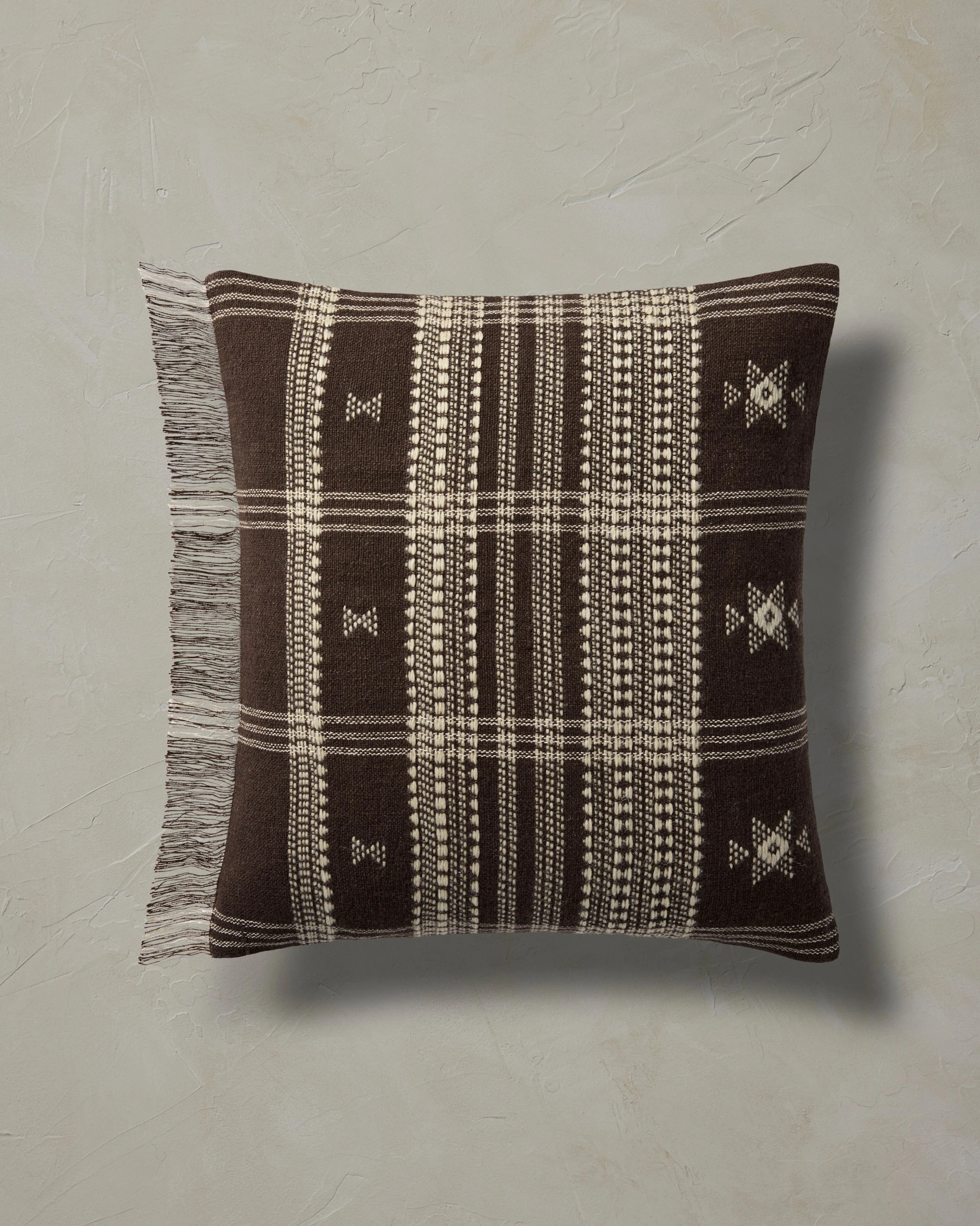 Keir Pillow | Joon Loloi | Joon Loloi