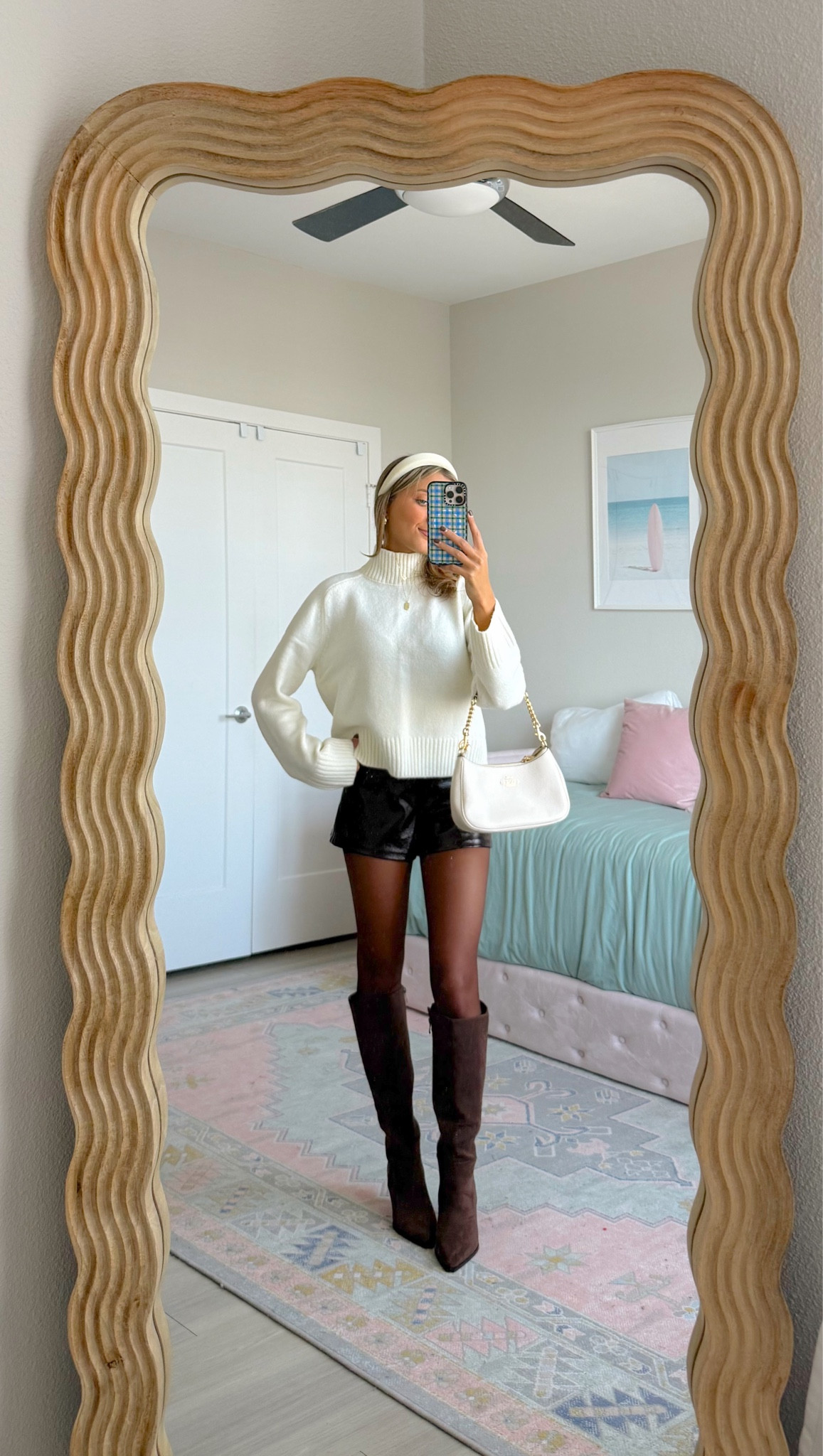 the cutest winter outfit from abercrombies sale - up to 40% off almost everything + use code AFMCKENZIE for an extra 15% off 🎄🩷

#LTKootd #LTKSaleAlert