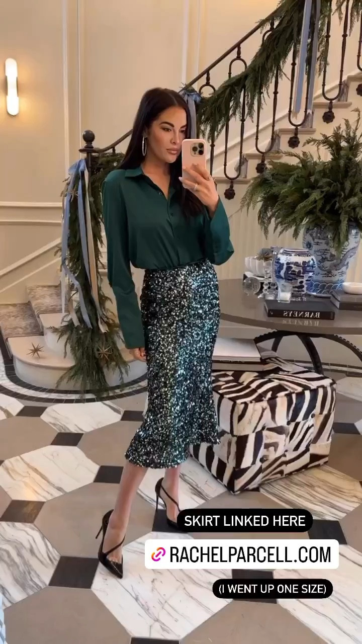 ‘Tis the season for giving! We are giving you $25 off orders over $100 and $50 off orders over $200. 

#LTKHoliday #LTKstyletip #LTKGiftGuide