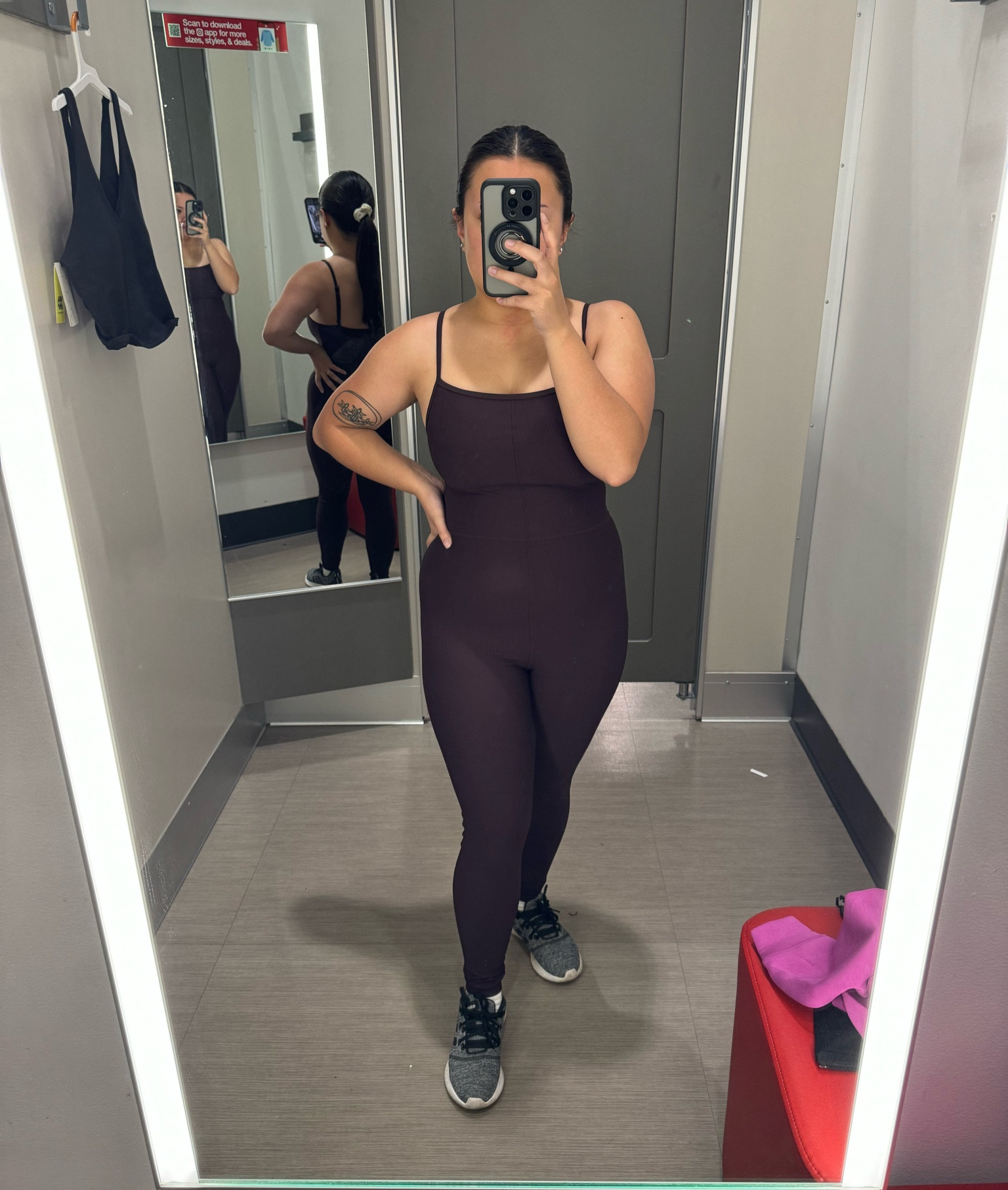 I love a good bodysuit, especially this one from Old Navy.

#LTKActive #LTKFindsUnder50 #LTKStyleTip