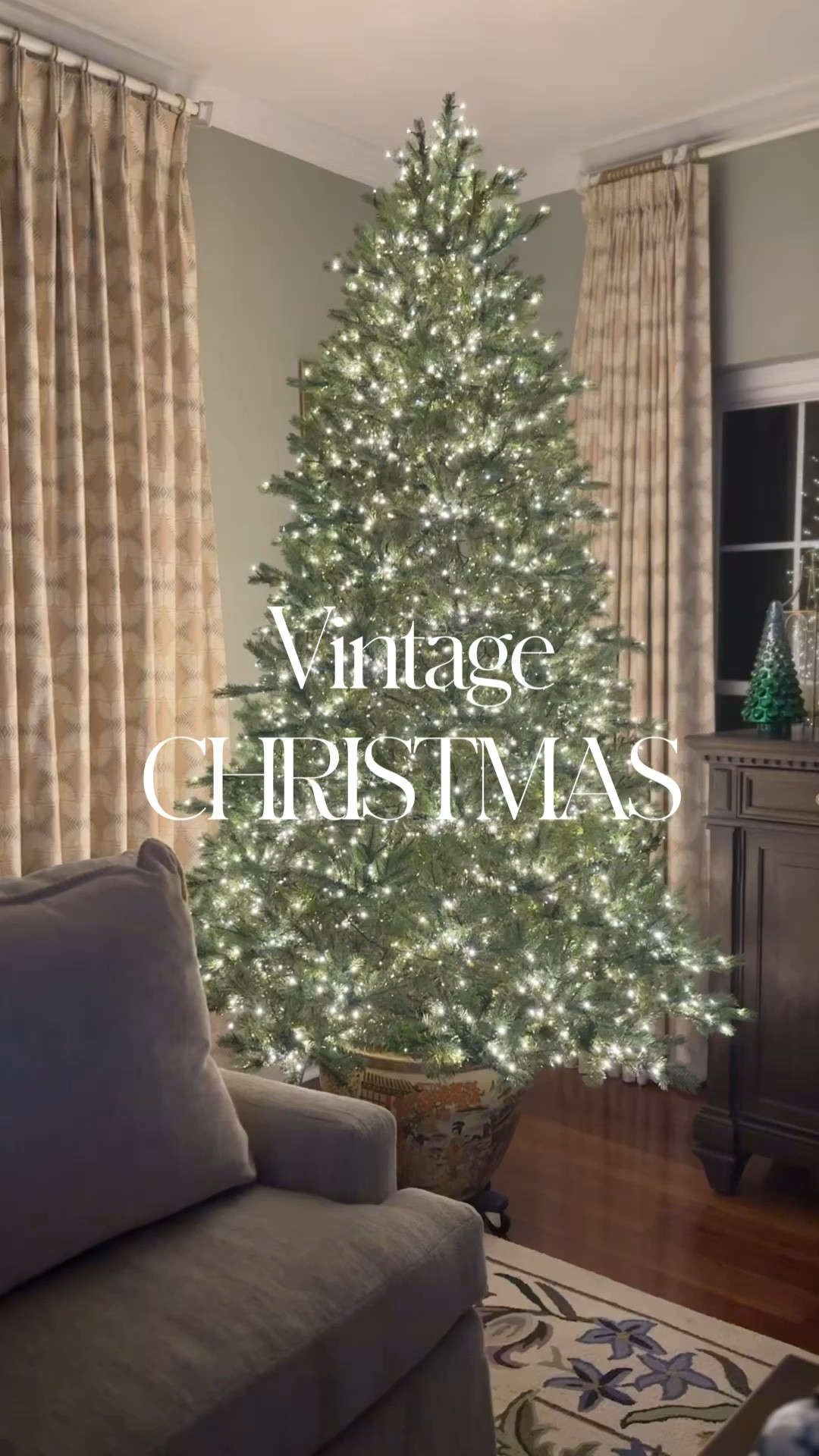 Vintage Christmas decor, traditional Christmas decor 

#LTKHoliday #LTKVideo