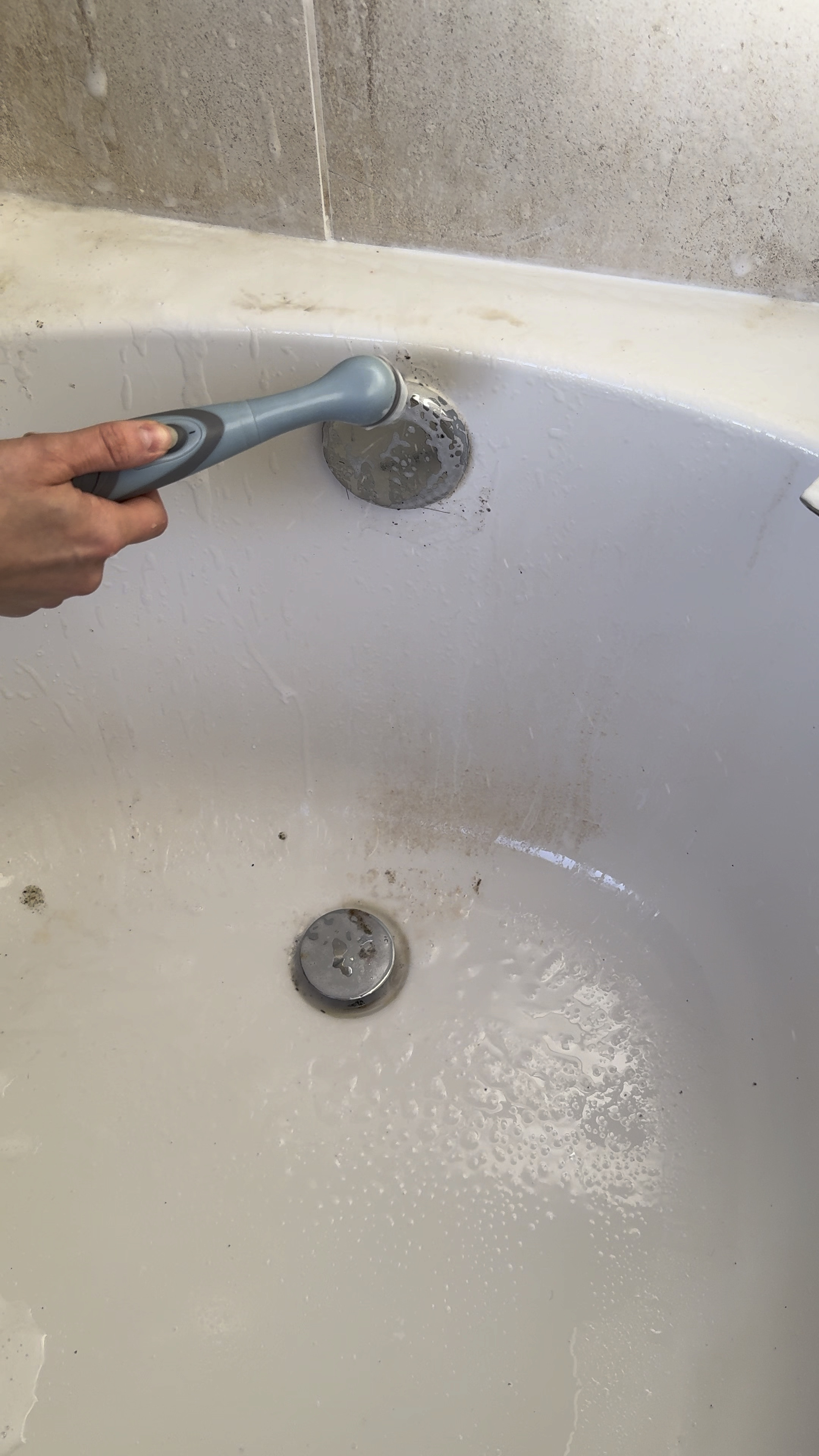 Electric Cleaning Brush that I use on my Home account🖤