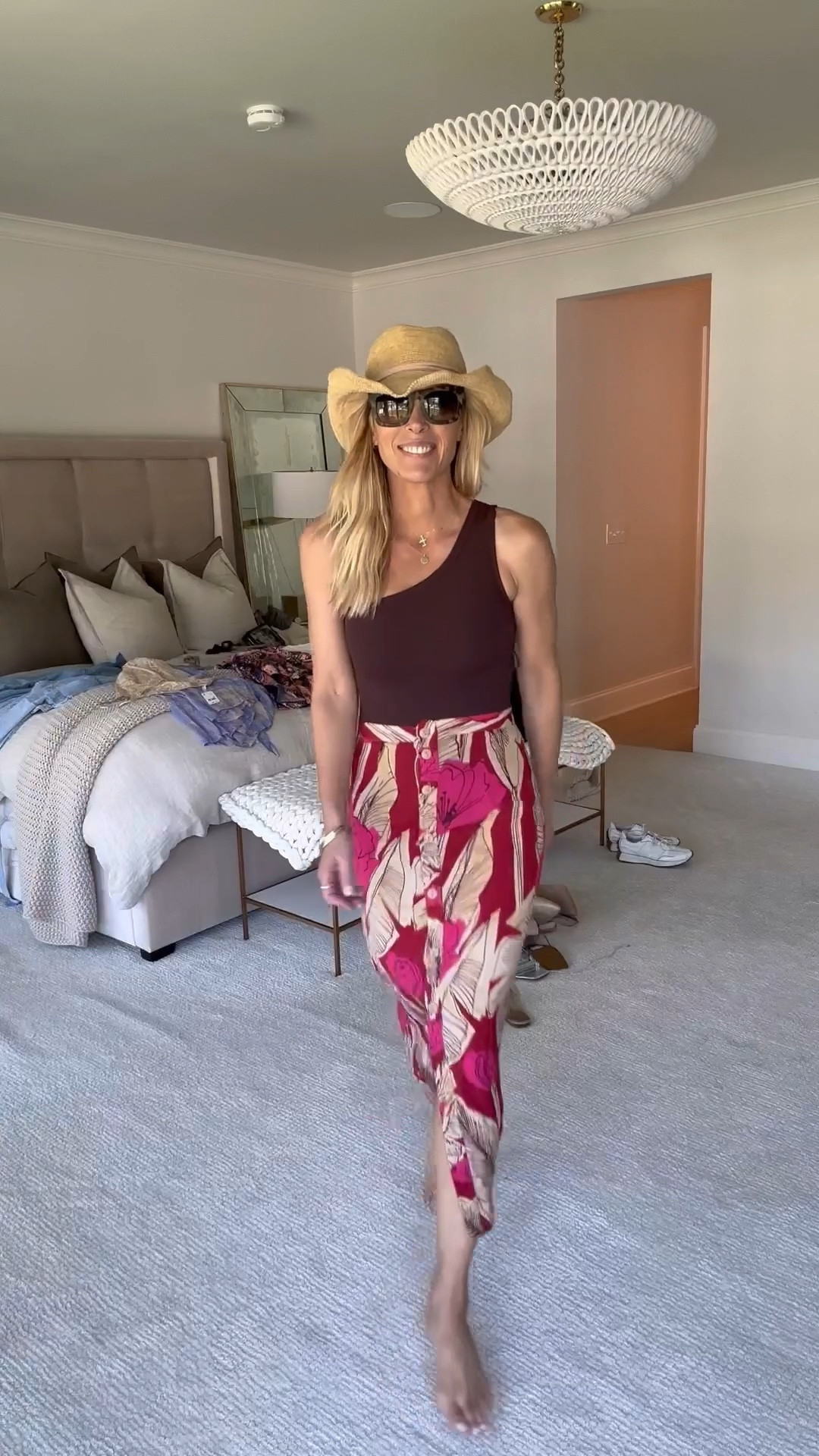 what i packed >> AUSTIN 🤠 - pink floral skirt - @zara | sunglasses @electric LANDYN10