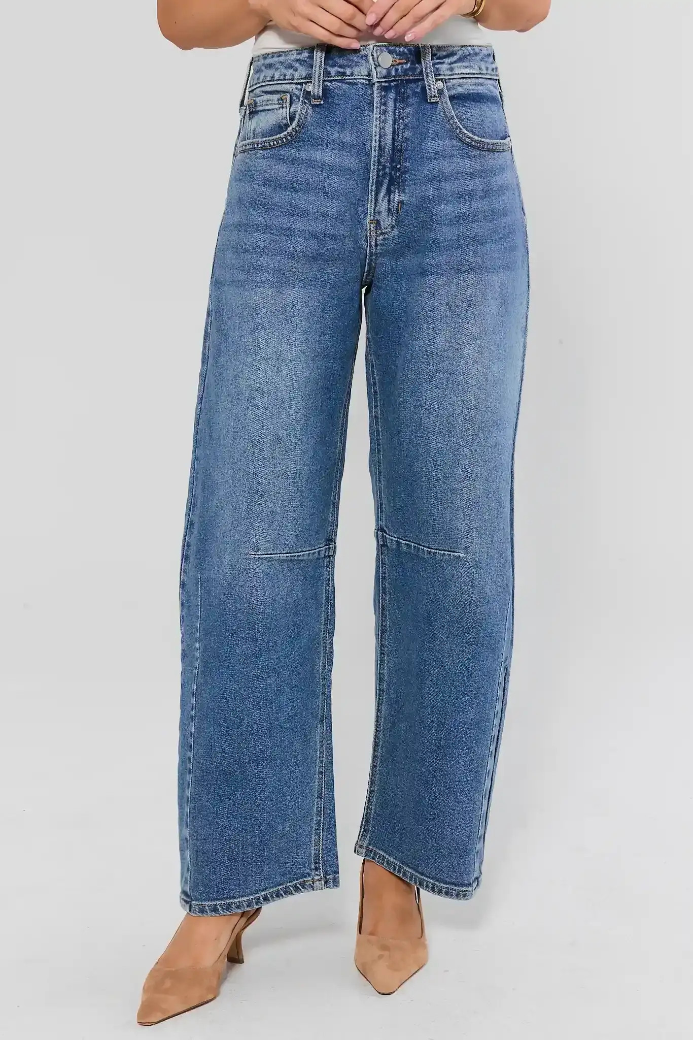 Harper Medium Wash Barrel Jeans | Avara