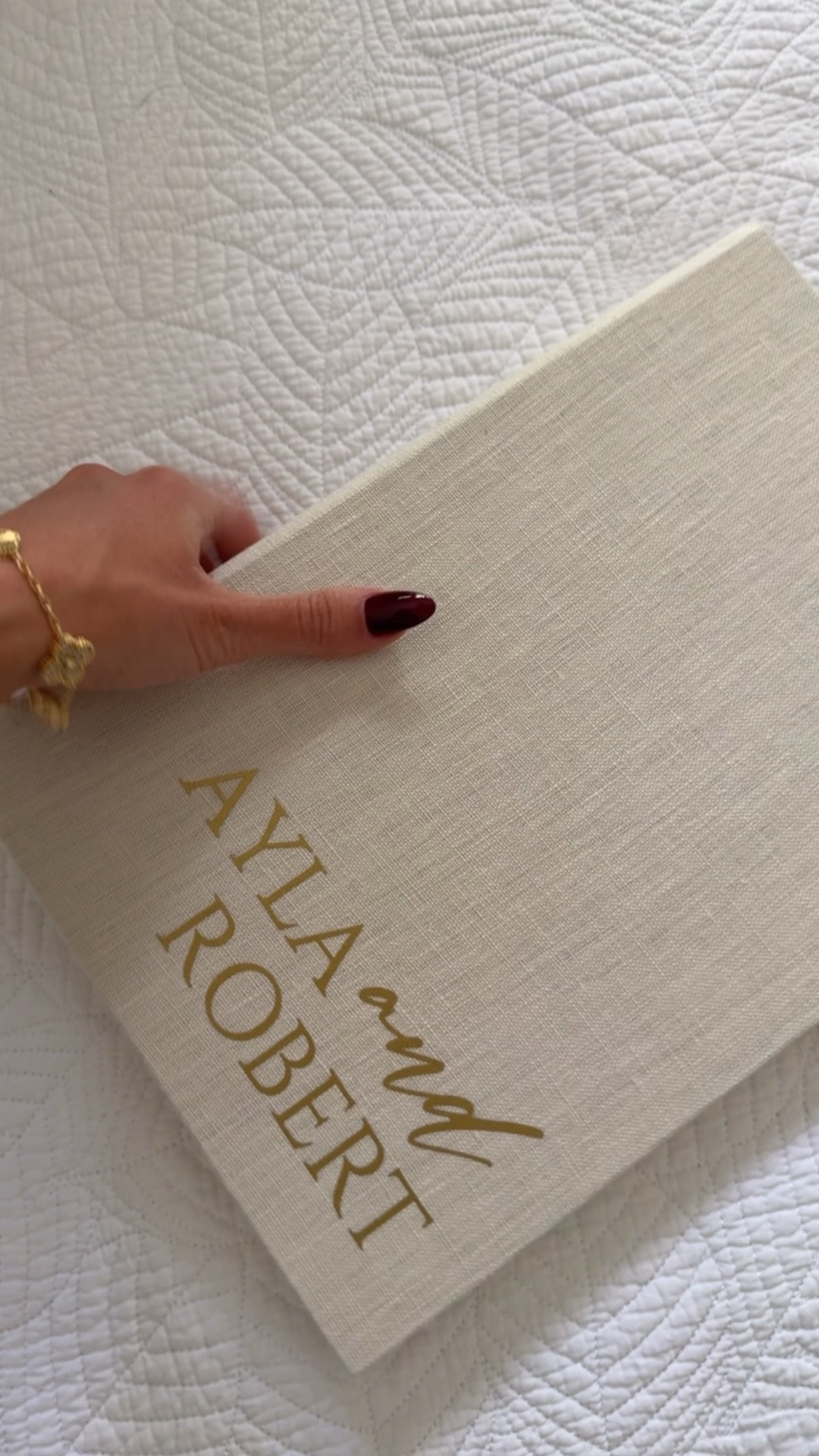 Wedding guest book with Polaroids 🤍

#LTKWedding