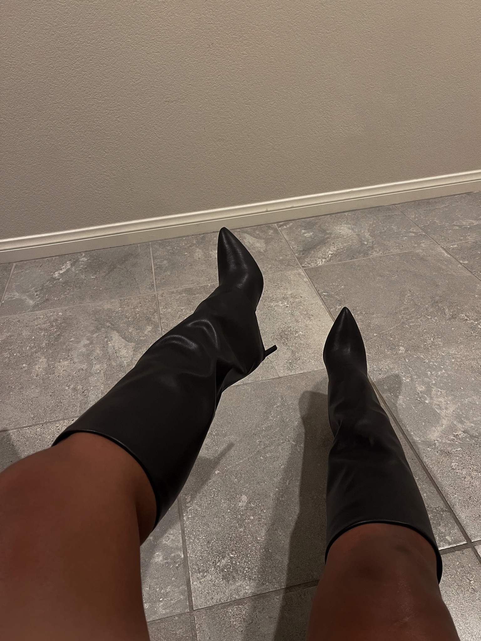 A must have fall boot.

Black boots. Nine West. Fall Shoes, Boots. Fall fashion. Winter fashion. Winter boots. 

#LTKsalealert #LTKshoecrush #LTKstyletip