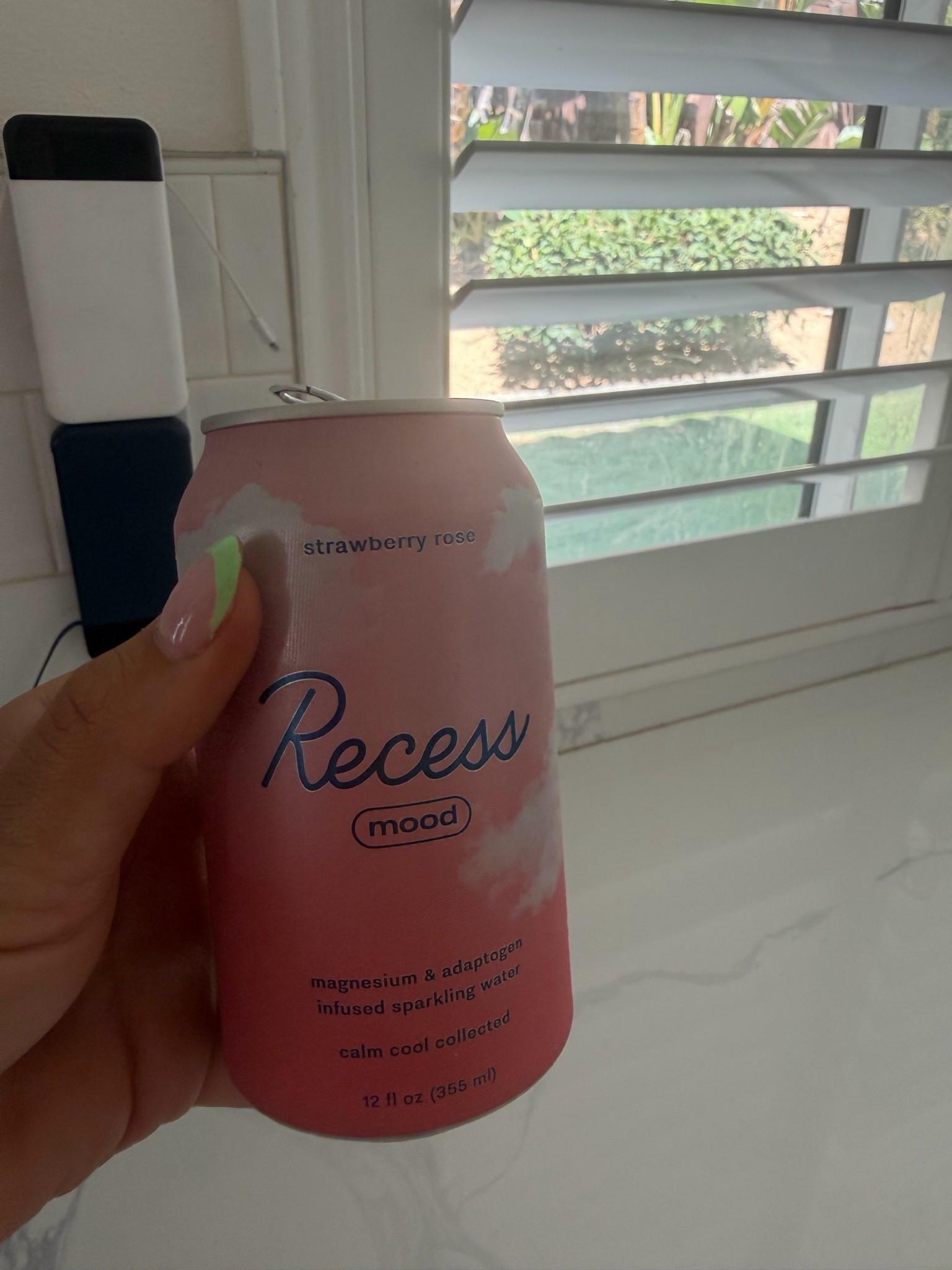 Never been a fan of sparkling water but this is a good one

#LTKdayinmylife #LTKfitnessgoals #LTKmomlife