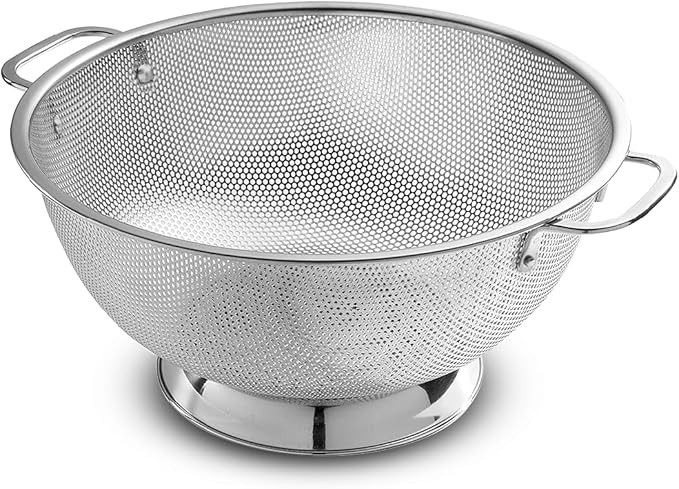 Bellemain 5 Qt Metal Colander with Handle | Pasta, Spaghetti, Berry, Fruit, Vegetable, Kitchen Fo... | Amazon (US)