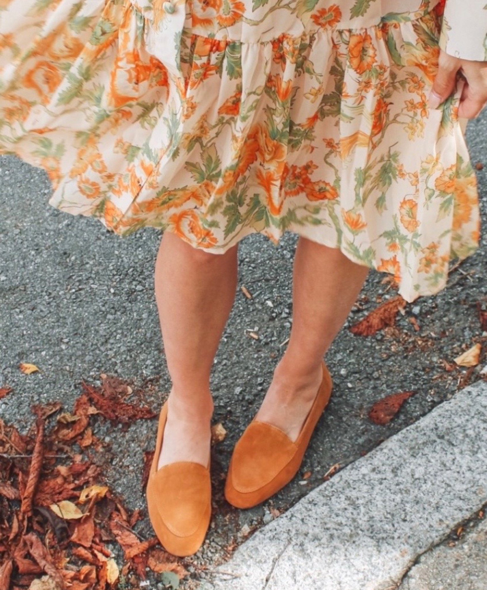 Fall flats, birdies, suede flats, fall shoes, comfiest flats - they feel like slippers! 

#LTKworkwear #LTKshoecrush #LTKstyletip