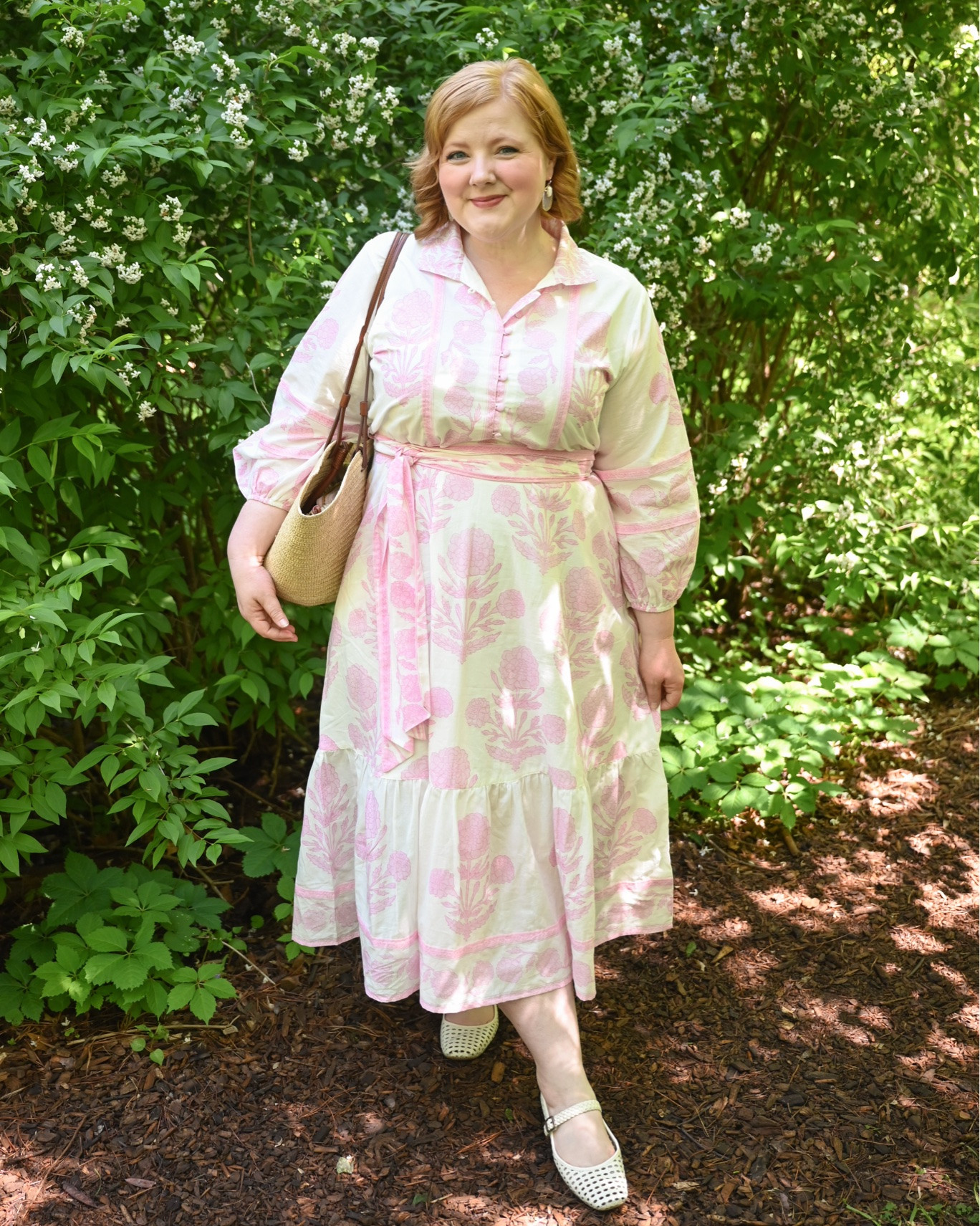 Swipe through for a look at what I’ve been wearing lately ➡️ ➡️ ➡️ 

🌸LOOK 1:
Dress size XL @suesartor 
Justine Basket Bag @sezane 
Alameda Flats @vionicshoes 

🖤LOOK 2:
Dress size XL @karinadresses 
Sandals @wydrstudios 10% OFF with code WYDRLIZ10
Bag (old) @katespadeny 
Jewelry (old) @kendrascott 

🩵LOOK 3:
Dress (old) 
Sandals @wydrstudios 10% OFF with code WYDRLIZ10

🌿LOOK 4:
Dress size 16/18 @ullapopkenusa 35% OFF w/ code WWWULLA
Alameda Flats @vionicshoes 

🪸LOOK 5:
Dress size 1X @shopchicsoul 20% OFF with code LIZ520
Alameda Flats @vionicshoes 

🩷LOOK 6:
Shirt size 16/18 @ullapopkenusa 35% OFF w/ code WWWULLA
Jeans size 31 @maurices 
White sneakers @keds

#LTKootd #LTKMidsize #LTKPlusSize