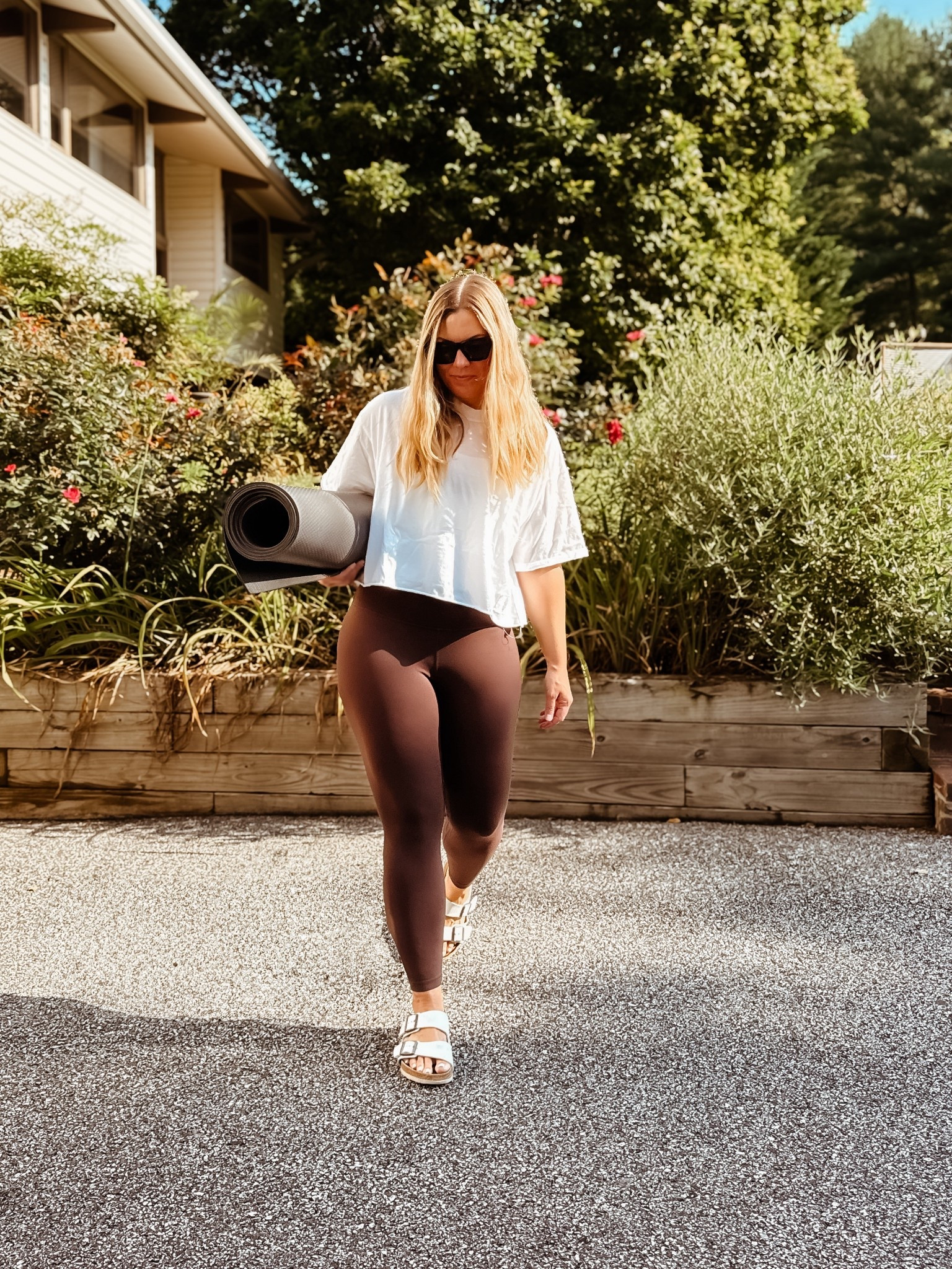 Yoga leggings

#LTKStyleTip #LTKFindsUnder100 #LTKActive