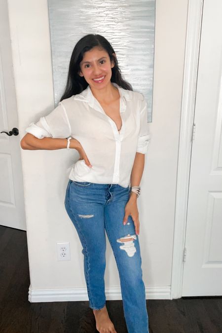 OOTD:
 I have a doctor’s appointment and a few other errands to run so it’s a  jean &  button down shirt kinda day!  
(I haven’t worn jeans in soooo long, I think since spring started 🤔)

#LTKstyletip #LTKxNSale #LTKsalealert