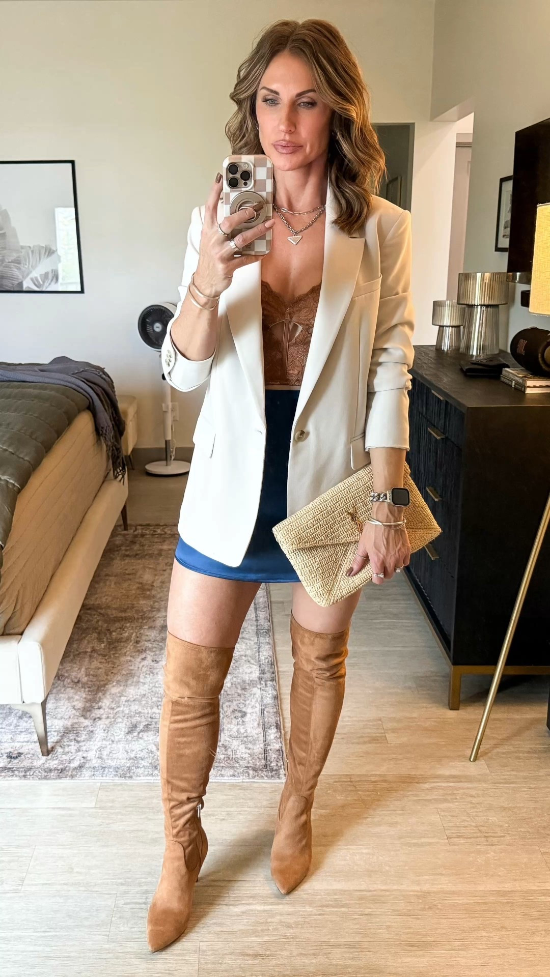 This blazer is perfectly oversized and so versatile. Size down! 

#LTKootd #LTKFindsUnder100 #LTKOver40