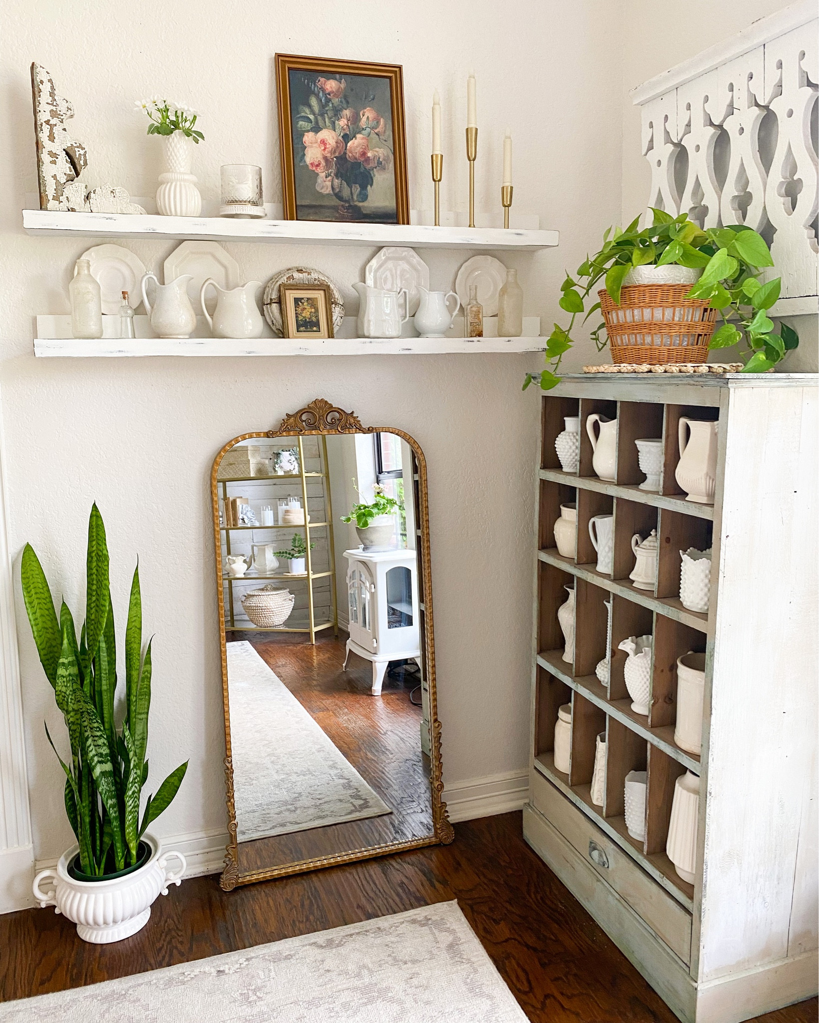 My favorite corner in my sitting room! 

#LTKhome #LTKFind