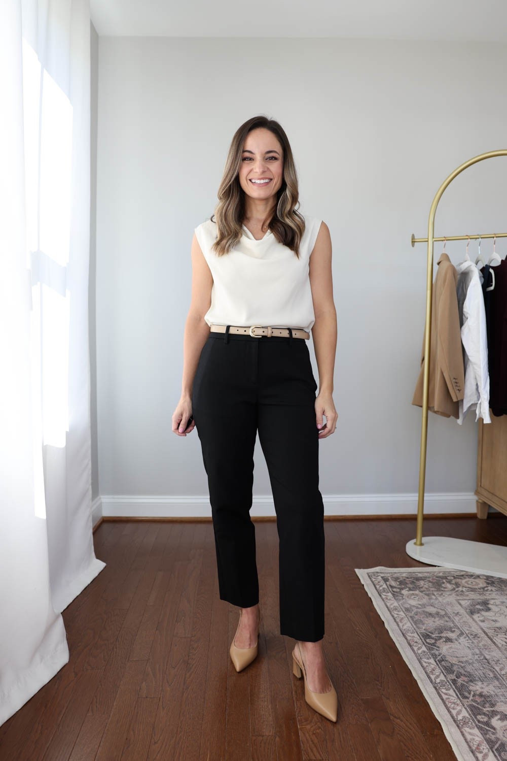 Mid rise pants for petites!

Eva Pants: petite 00 curvy fit / 9” rise  / 25” inseam (also linking the standard fit) 

Top (Quince): xs 
Shoes (Sam Edelman) 
Belt (Quince): xs in mushroom 

For size comparison, I’m 4’10” 105lbs. My measurements are 32”, 24”, 36”. I typically wear petite xxs/00/24 and have a 25” ankle inseam and a 27.5-28” full length inseam.

#LTKPetite