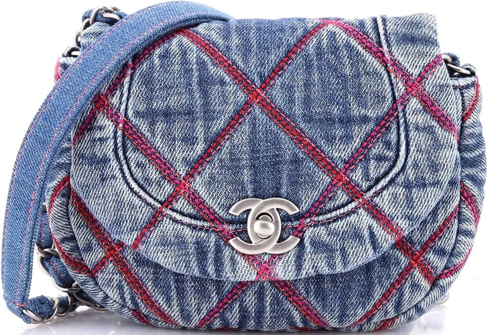 Amazon.com: Chanel, Pre-Loved Coco Beach Messenger Bag Quilted Denim Mini, Blue : Amazon Luxury | Amazon (US)