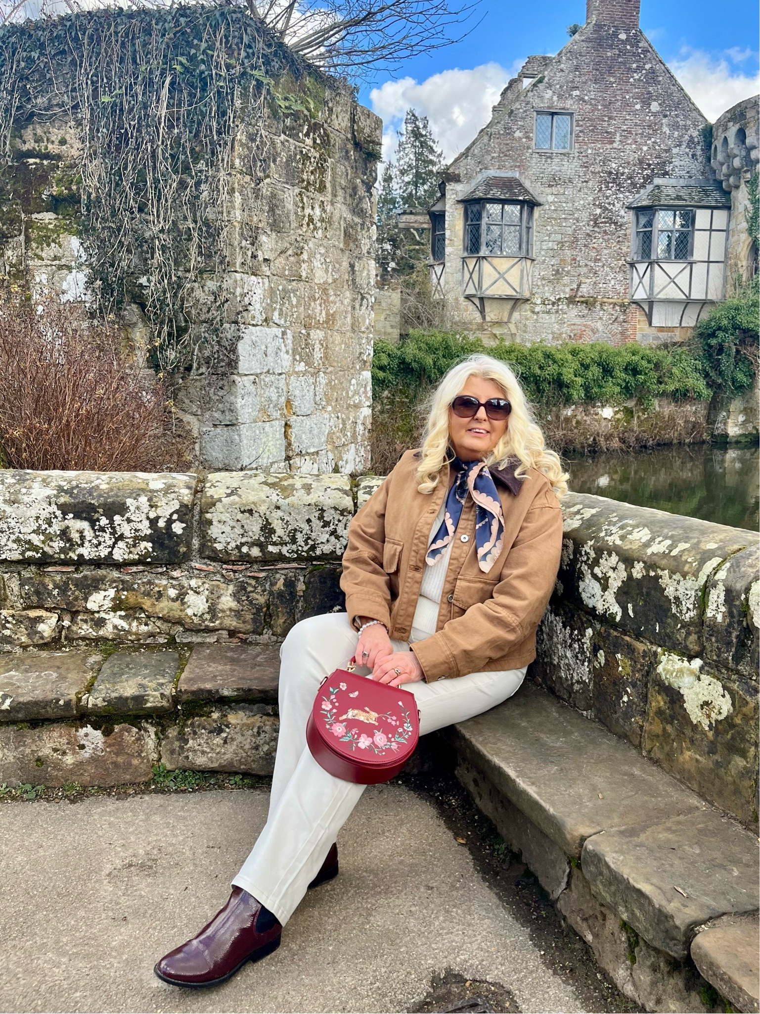 Cord collared jacket and cream jeans 

#LTKeurope #LTKfindsunder100 #LTKSeasonal