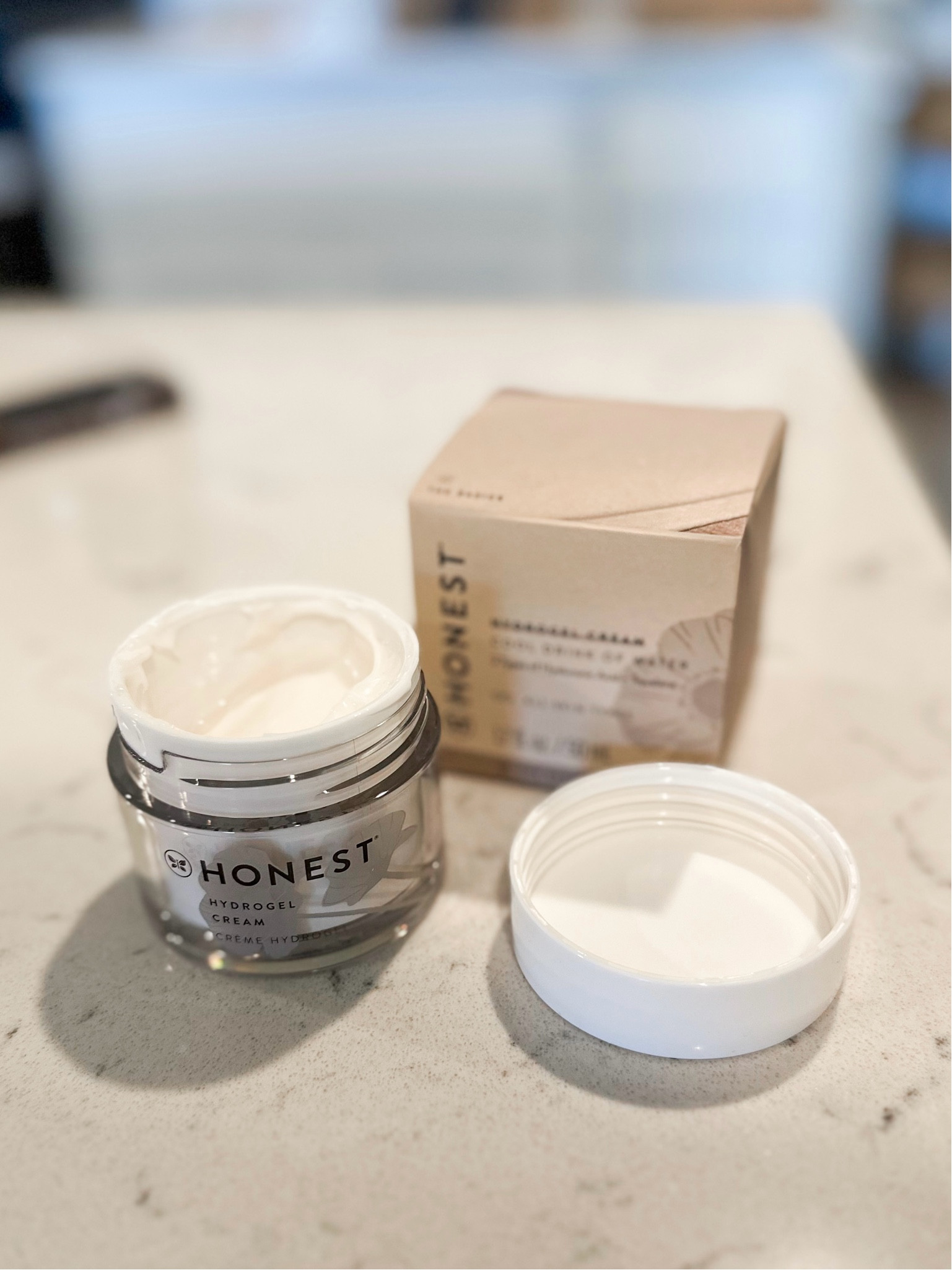 Honest hydrogel moisturizing cream with hyaluronic acid 

Hydrating gel moisturizer, women’s skincare, clean skincare products, face moisturizer, honest beauty at target 



#LTKFindsUnder50 #LTKBeauty #LTKStyleTip