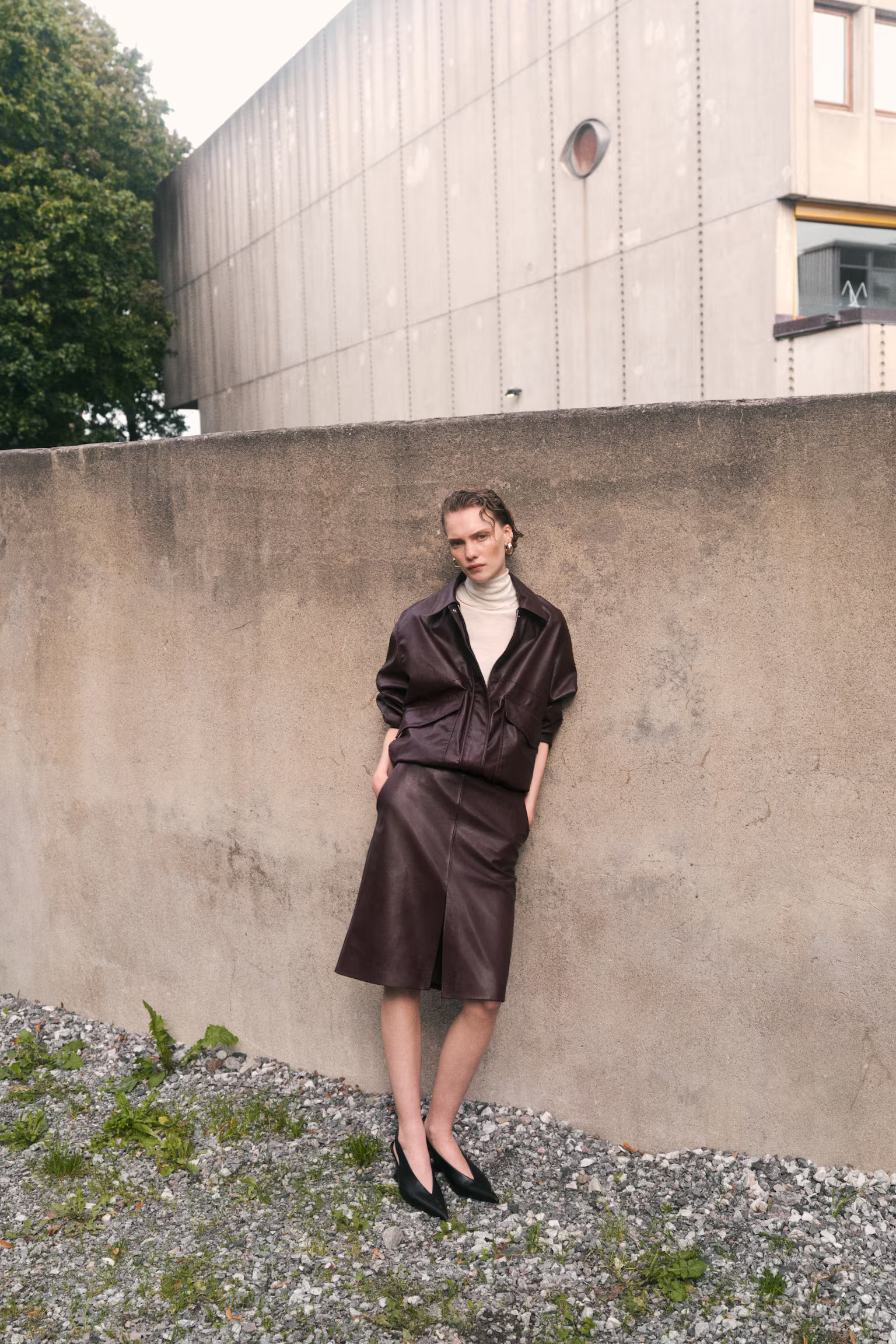 OVERSIZED COATED JACKET | H&M (UK, MY, IN, SG, PH, TW, HK)