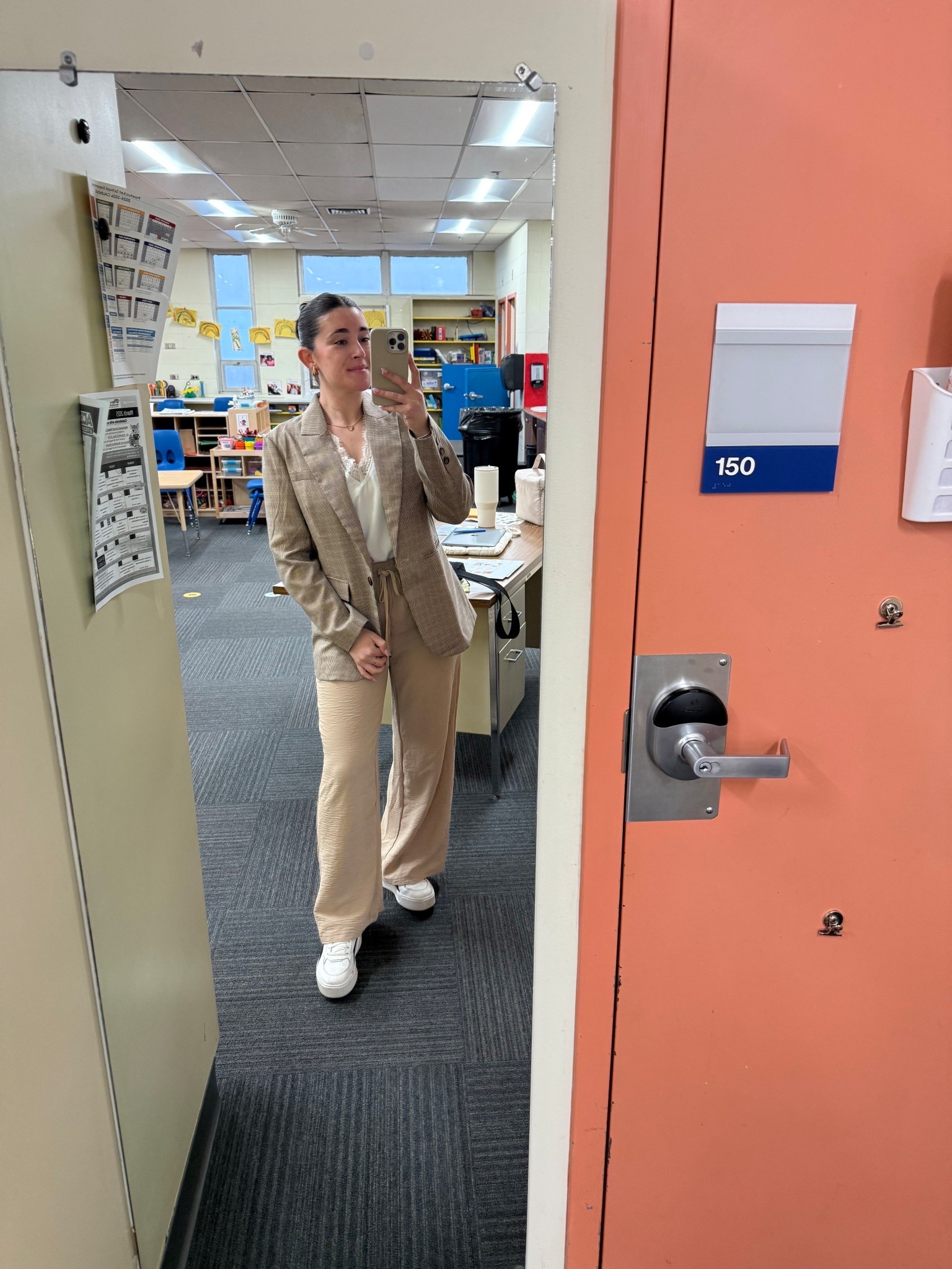 When you need to look professional but want to be comfy too

#LTKgrwm #LTKootd #LTKWorkwear