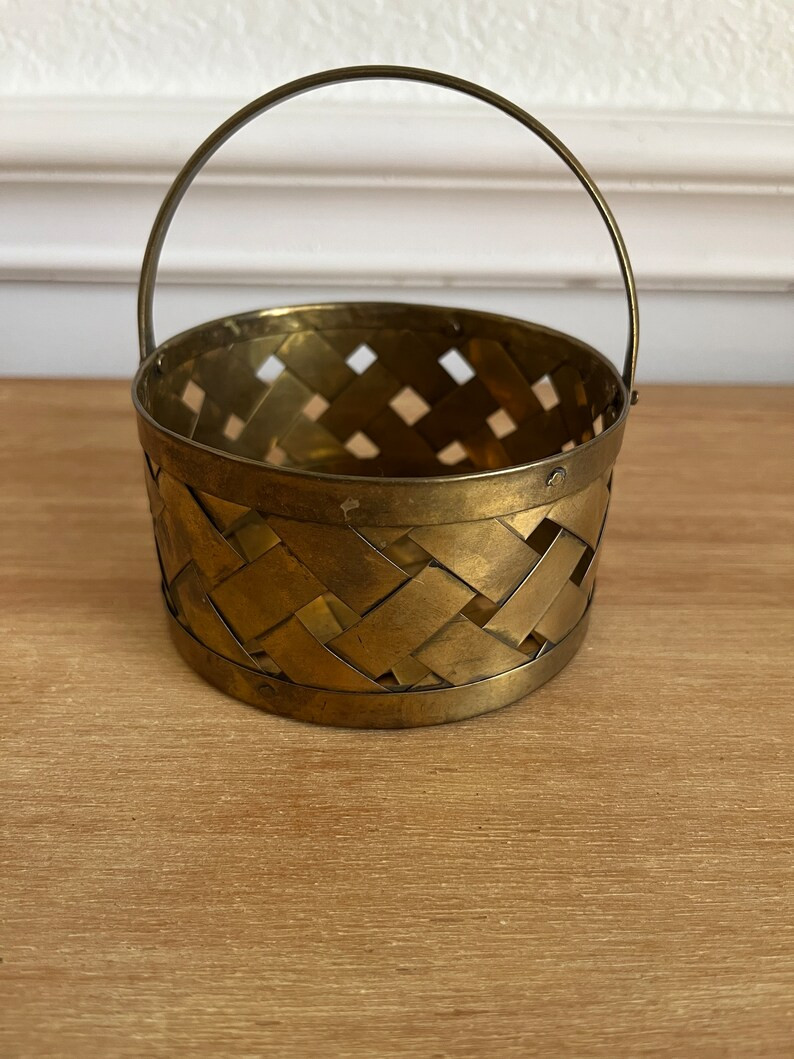 Vintage Brass Woven Basket Made in India - Etsy | Etsy (US)