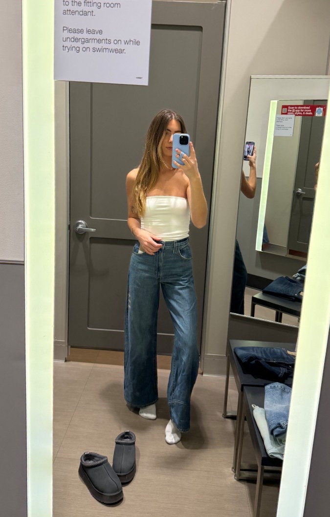 XXS Wild Fable tube top
24 cinch baggy Levi’s 