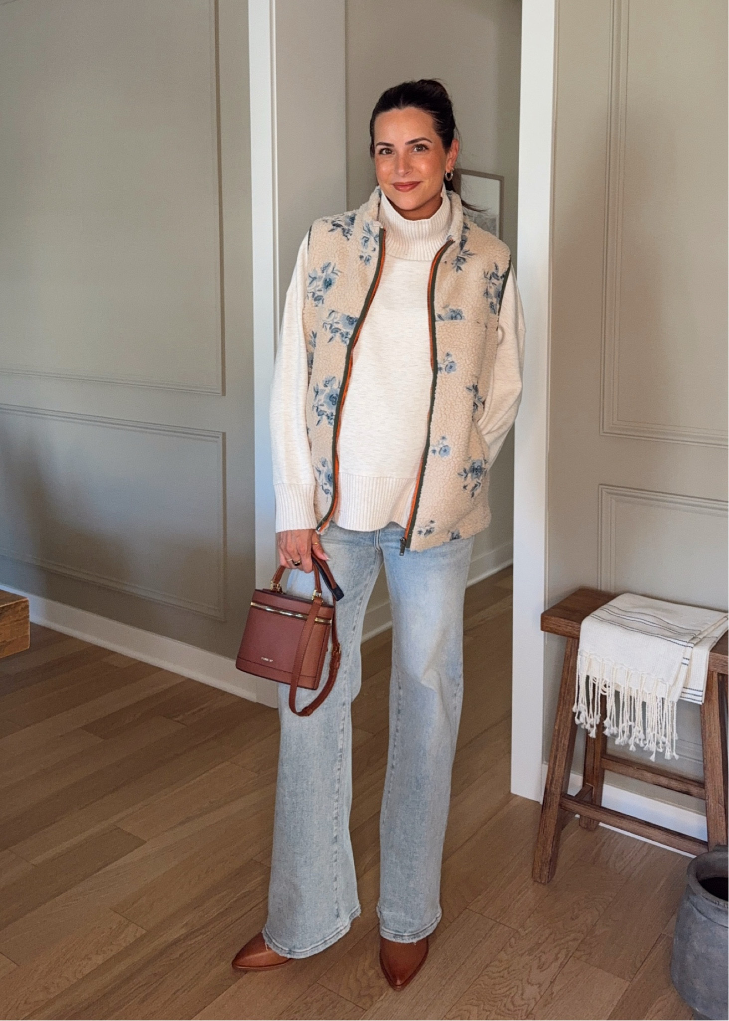 My vest is 20% off today at Social Threads (limited sizing)!! Wearing my true size S

#LTKFindsUnder100 #LTKSaleAlert #LTKStyleTip