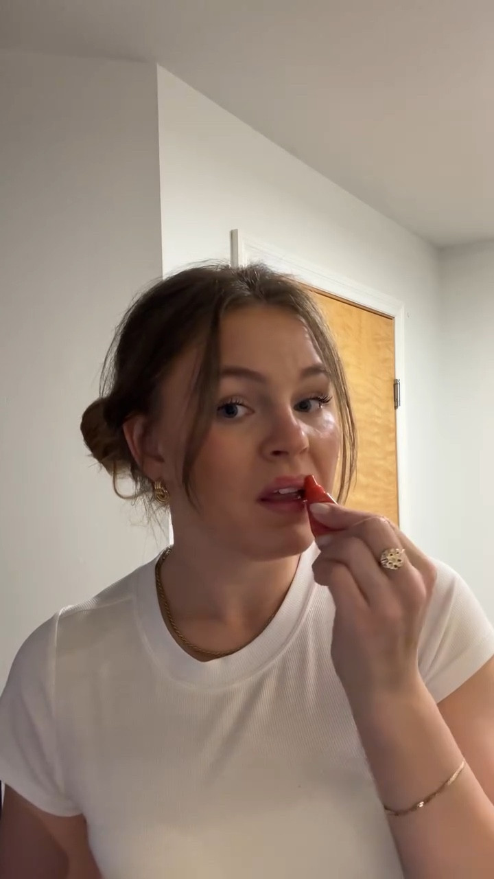 not my usual slow & relaxing Sunday, but today will be such a core memory for me 🥹💖✨ @teamcanada I’ll wake up at 3 am to cheer for you any day 🫶🏼

#dayinmylife #dailyvlog #canadiancreator