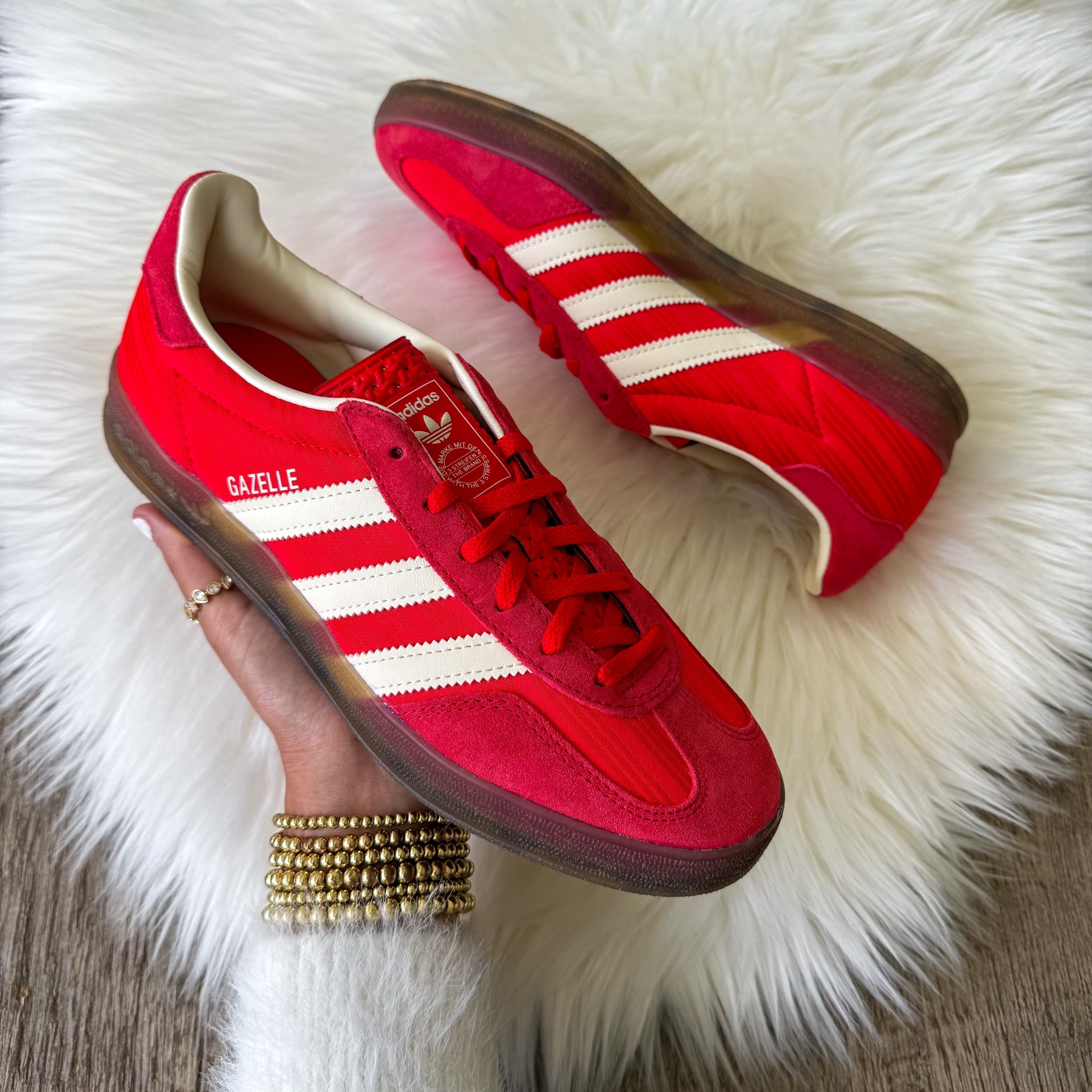 Gazelle Indoor Shoes runs true to size 