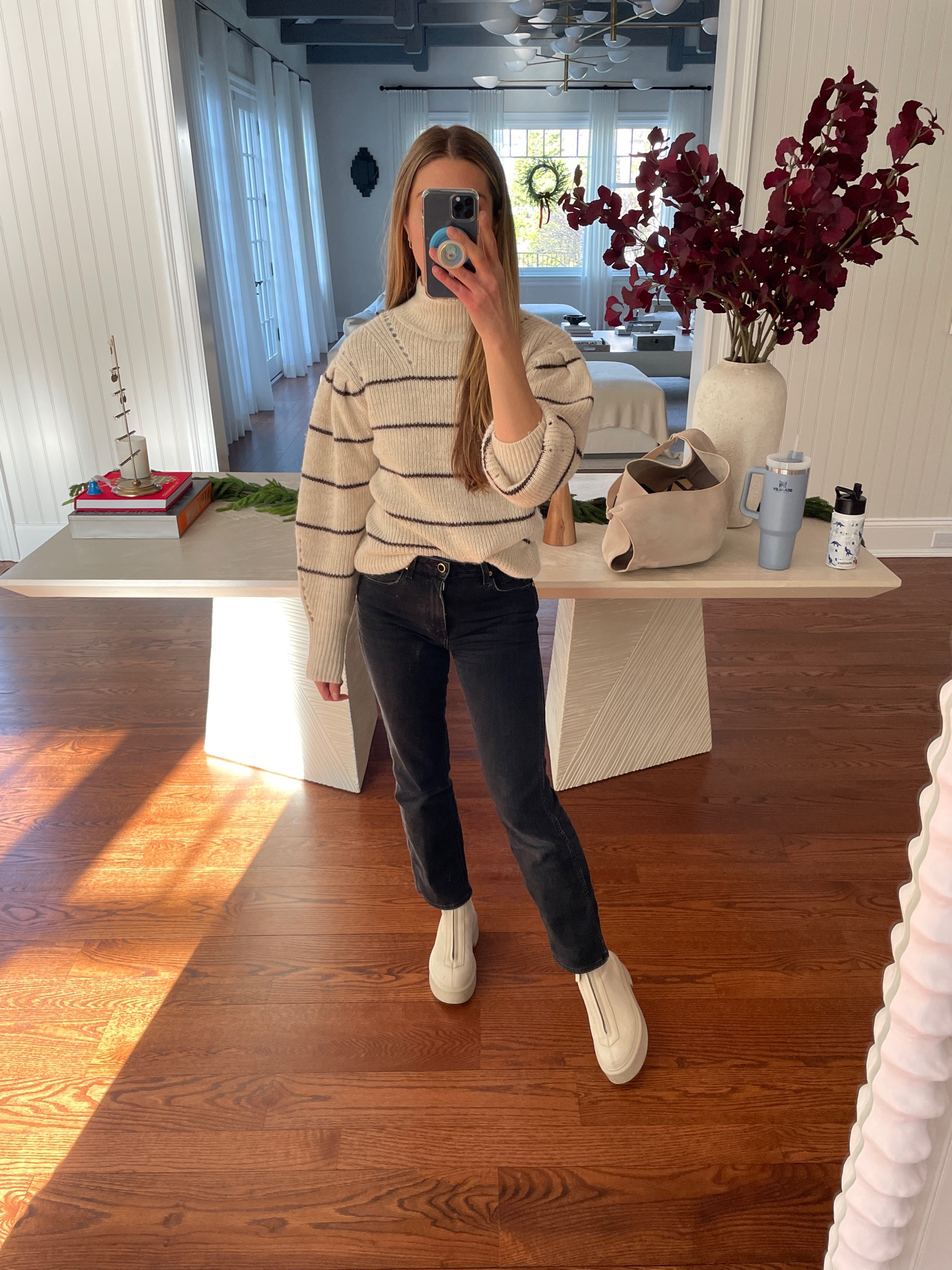 Easy, neutral outfit. These stretchy Khaite jeans are the best! #khaitejeans 

#LTKshoecrush #LTKstyletip #LTKSeasonal