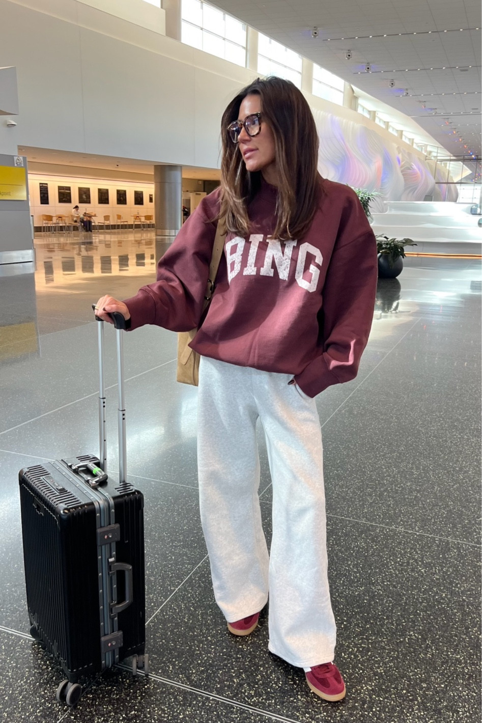 My go to wide leg gray sweatpants are on sale for 20% off with code: AFLTK ✨ I have the regular sweat pant version of these and love them too- also on sale! 

Abercrombie sale, ltk sale, AF sale, fall outfits, travel outfit, casual outfit, mom outfit, school drop off outfit, Christine Andrew 

#LTKFallSale #LTKTravel #LTKSaleAlert