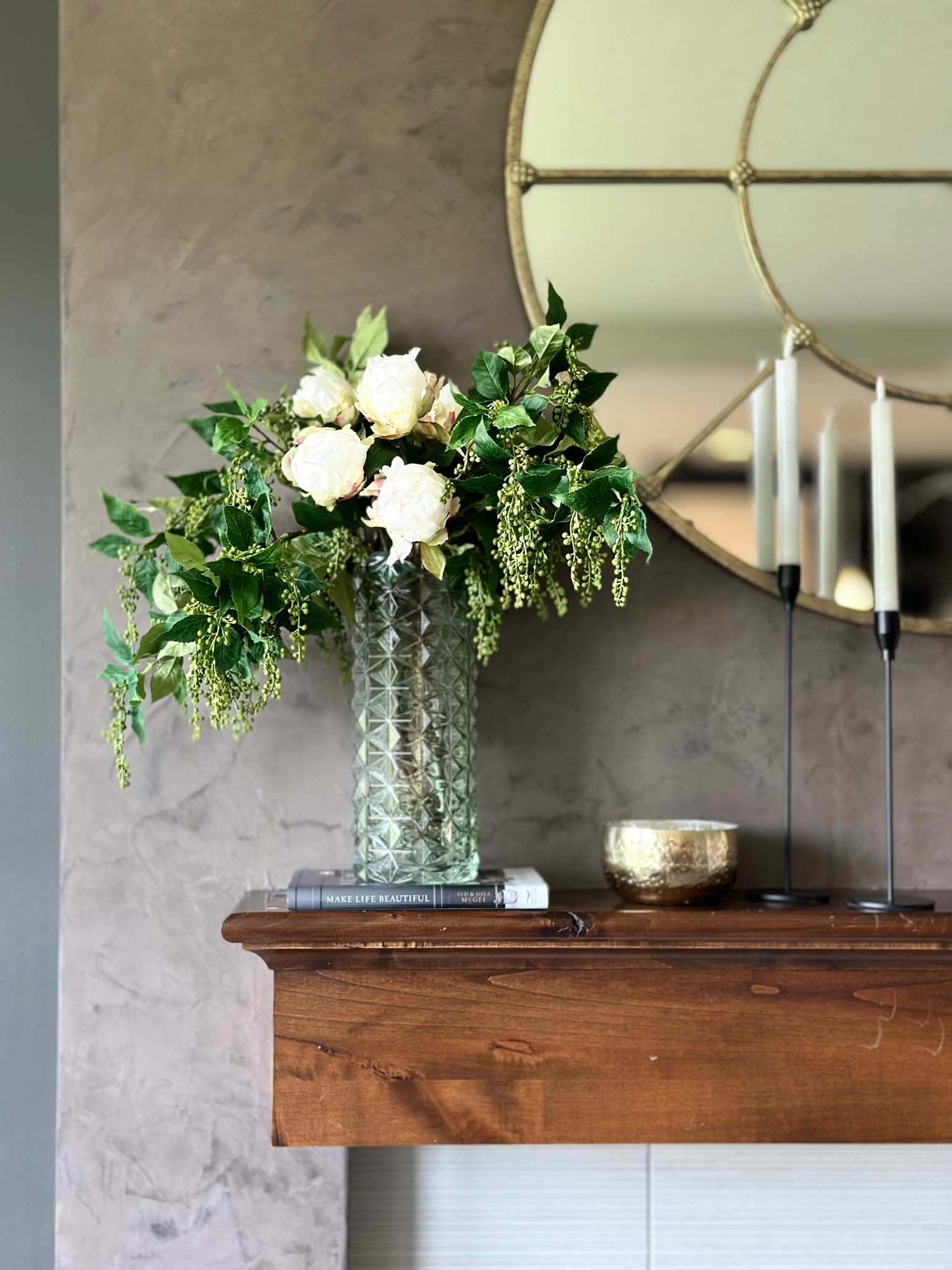 Afloral florals are so beautiful & realistic looking. My vase, greenery & peonies are all on major sale right now! 

#LTKstyletip #LTKhome #LTKFind