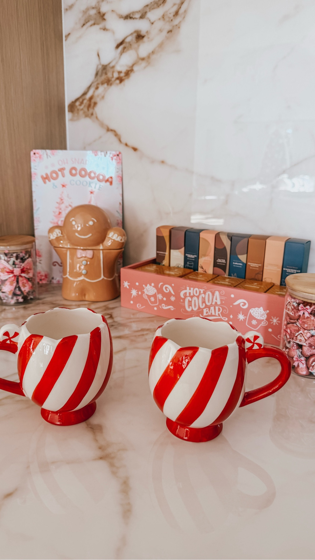 Festive gingerbread hot cocoa bar fun

#LTKfoodie #LTKSeasonal #LTKHoliday