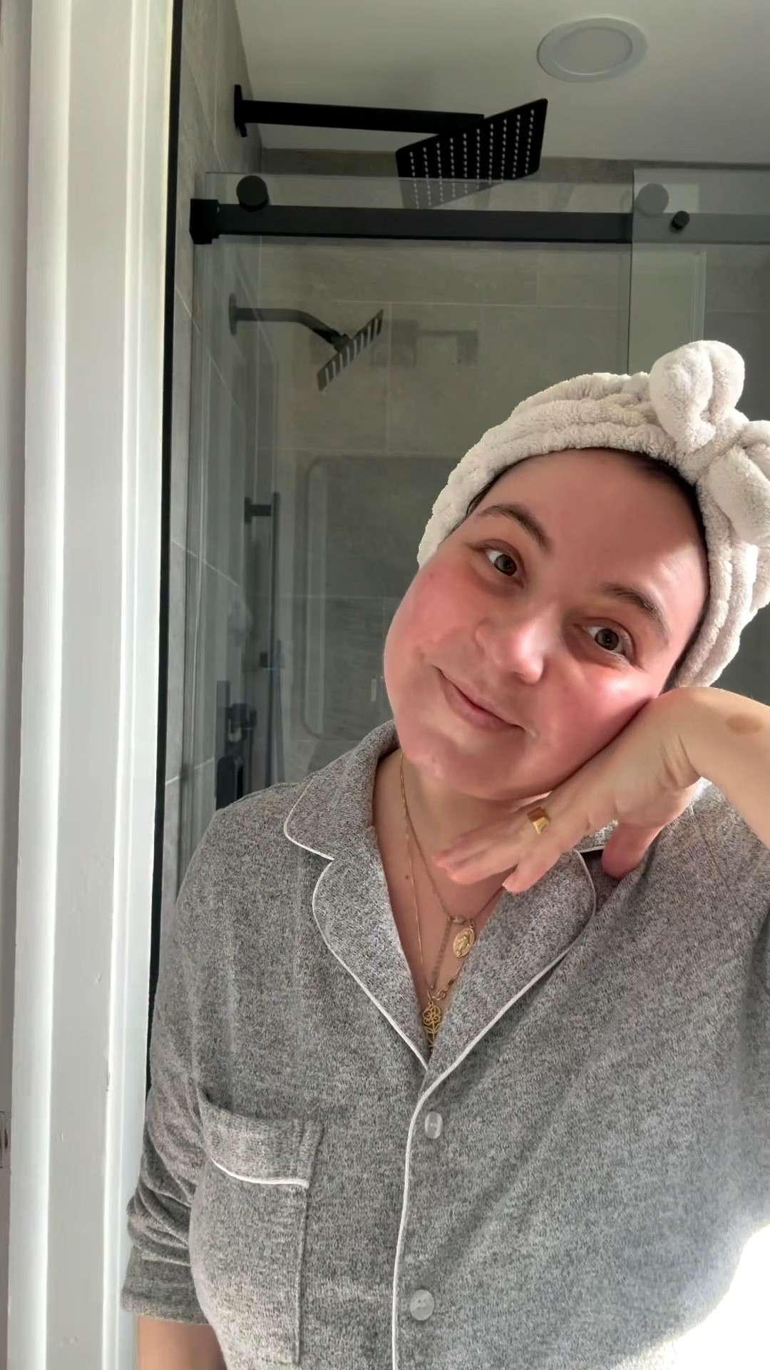 Nothing better than a morning skin care routine. 
@EarthHarbor

#DewYourMagic
#ad 

#LTKBeauty
