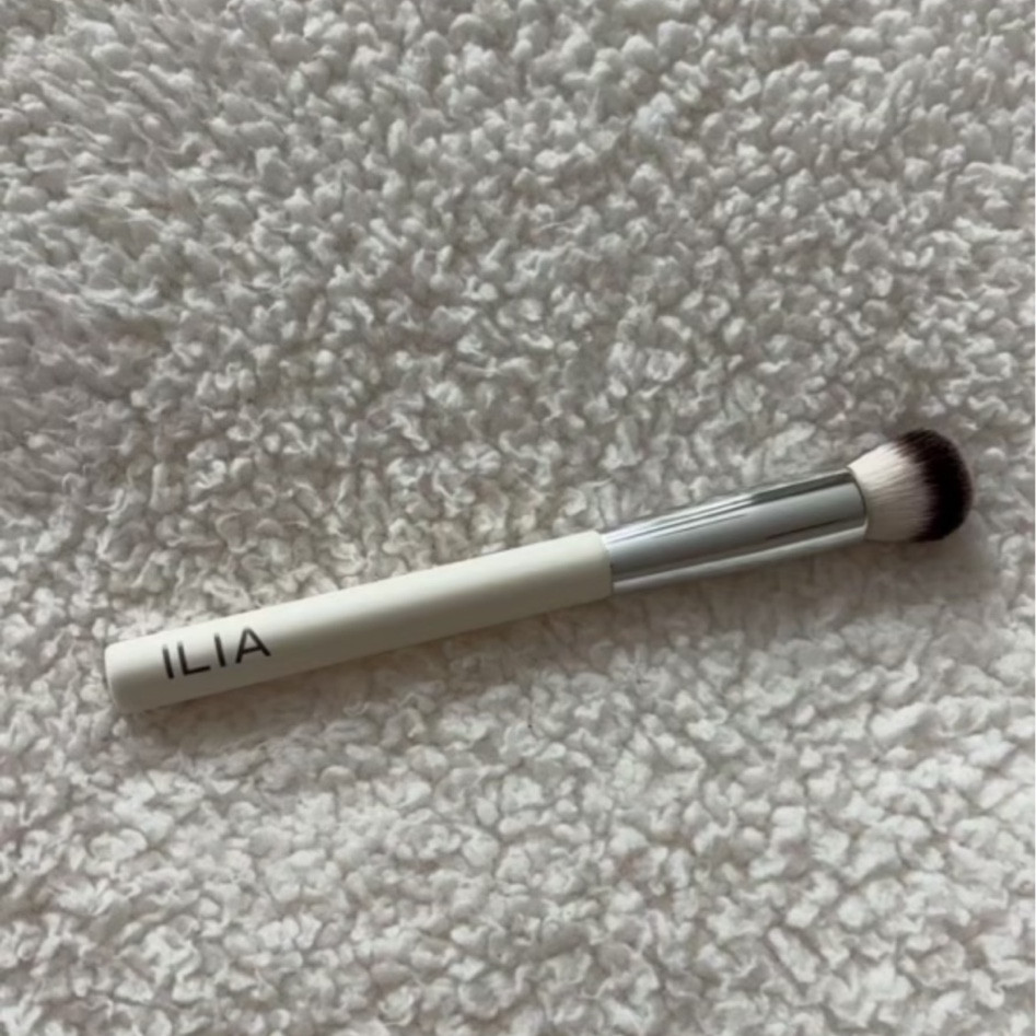 The Ilia Complexion brush is on sale at Sephora right now!

#LTKbeauty #LTKstyletip #LTKsalealert