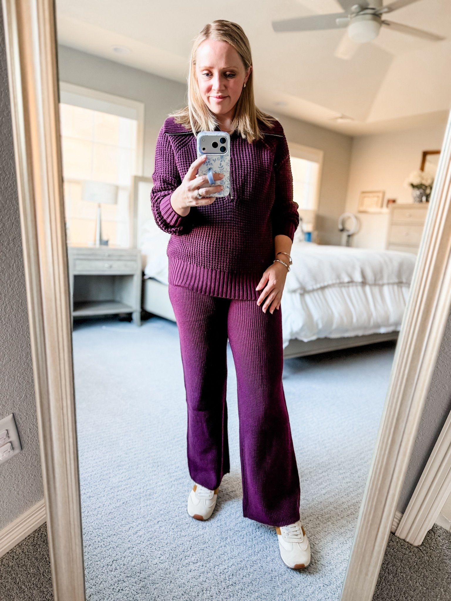 This maroon set is so pretty and cozy! Petite friendly and I sized down to xs in the zip up and wearing my true size of small petite in the bottoms.

Matching set, fall outfit, maroon, loungewear, petite 

#LTKootd #LTKPetite #LTKgrwm