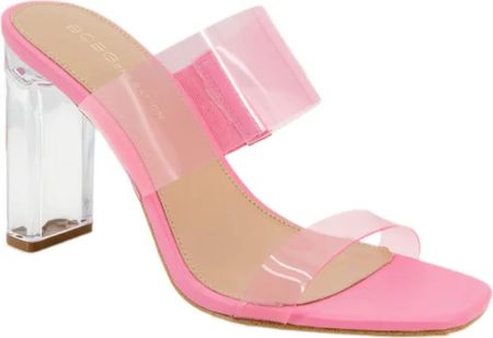 Perfect summer sandal! And on sale! 

#nordstrom 
#sale
#shoesale
#summersandals

#LTKxNSale #LTKshoecrush #LTKsalealert