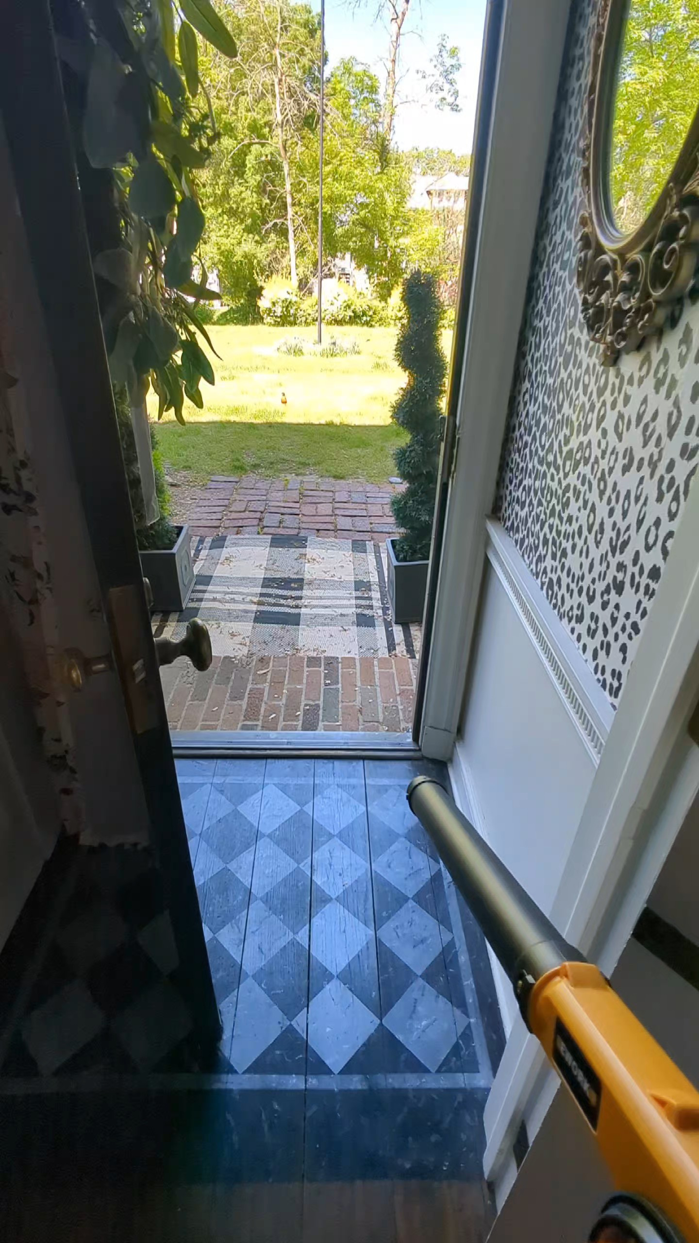 This mini leaf blower is my new favorite toy. Under a pound and it packs so much power and holds a charge. I can tidy up all the patios and walkways in minutes.

#LTKHome