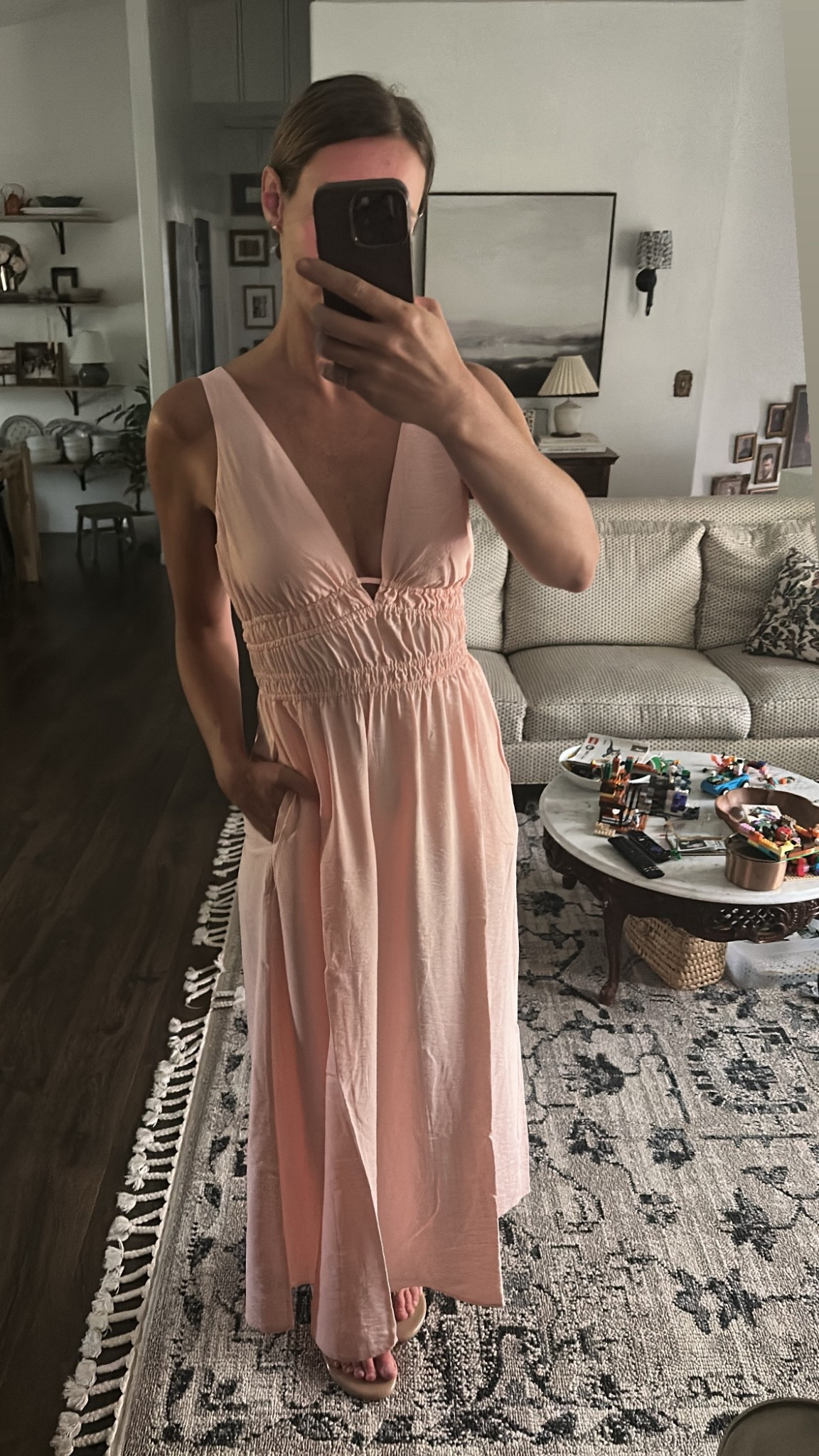 It’s giving Megara from Hercules and I love it. • 5’10” 140lbs // dress: M / shoes: tts