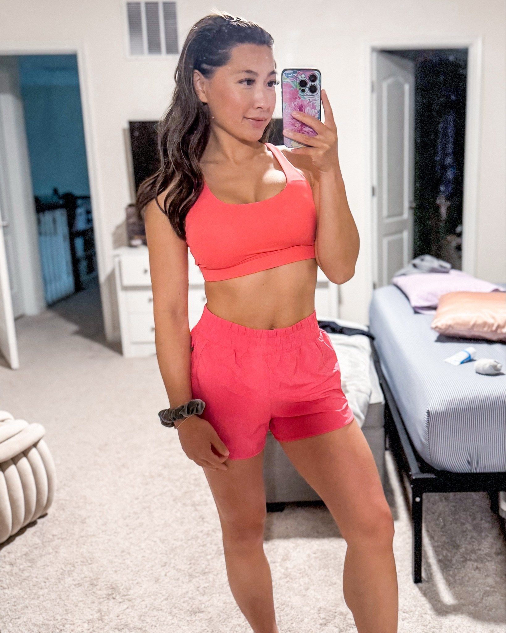 Matching gym set

XS bottoms/ size 4
S sports bra/ size 4-6




Activewear, athletic Athleisure Active Sport Running cardio Yoga Pilates gym fitness fit workout summer workouts training sporty sports health wellness spin CrossFit bodybuilding strong

#LTKFindsUnder50 #LTKActive #LTKSaleAlert