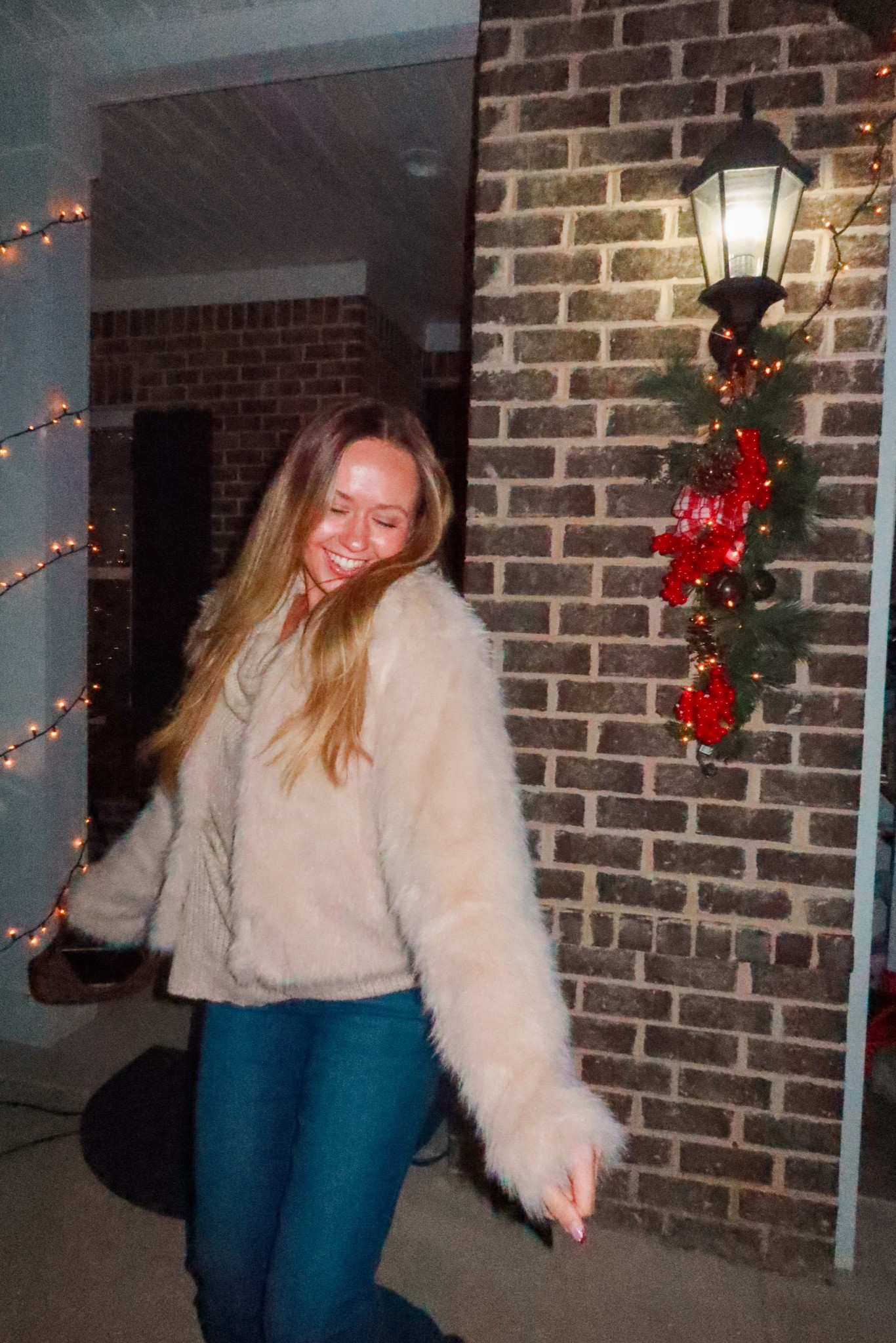 Me + my favorite coat of this season! 

#LTKHoliday #LTKSeasonal #LTKootd