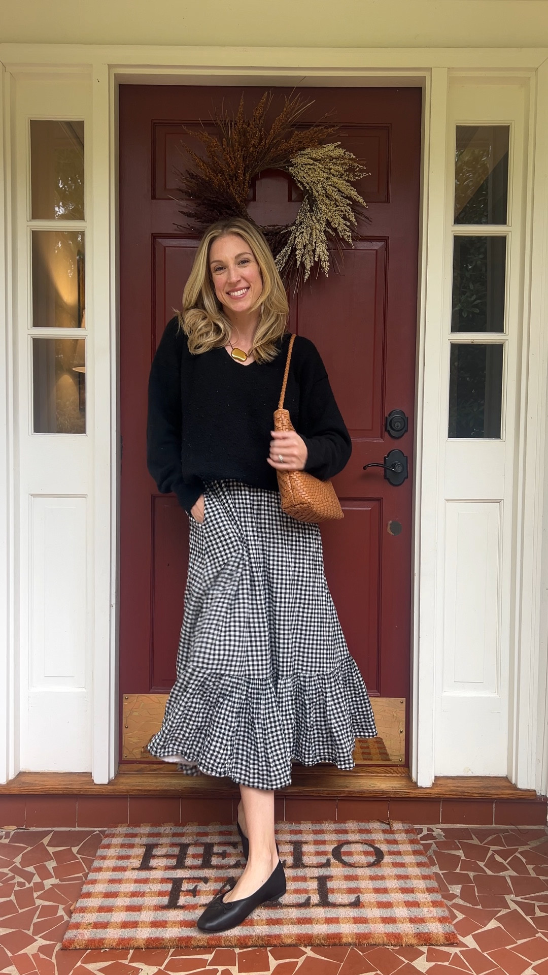 A week in outfits! Here is a look at all of the fall styles I wore over the last seven days. From matching sets to barn jackets, gingham skirts to mock neck sweaters, there’s a little of everything here! Here’s to a new week. ❤️

#momstyle #falloutfits 

#LTKFindsUnder100 #LTKSeasonal #LTKStyleTip