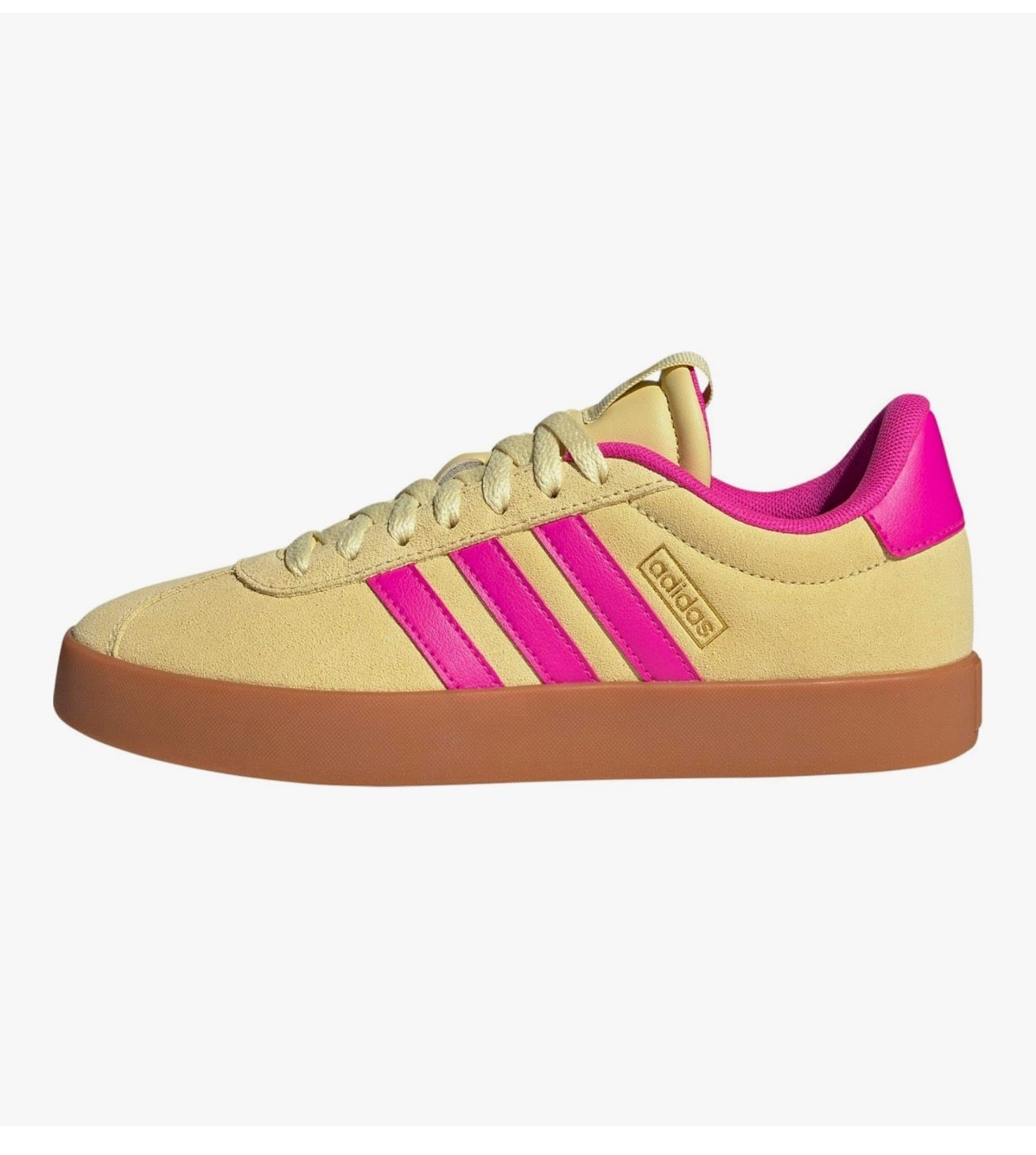 Summer sneaker 

#LTKSeasonal #LTKShoeCrush