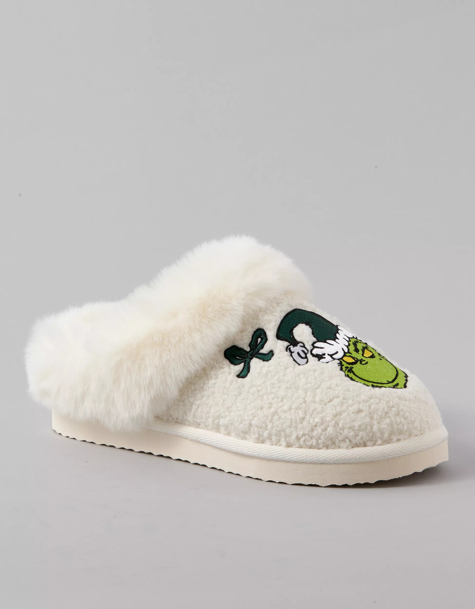 AE Grinch Scuff Slipper | American Eagle Outfitters (US & CA)