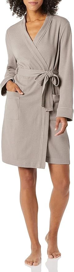 Amazon.com: Amazon Essentials Women's Lightweight Waffle Mid-Length Robe : Clothing, Shoes & Jewe... | Amazon (US)