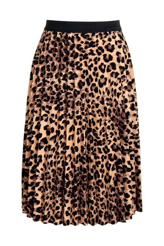 Petite Leopard Print Pleated Midi Skirt | Boohoo.com (US & CA)