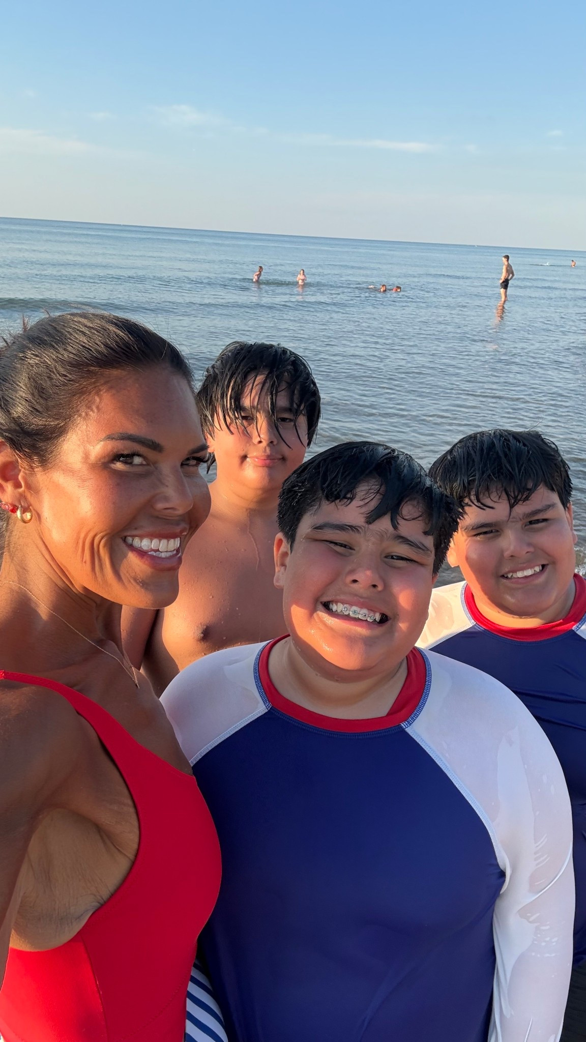 #freedom25 🇺🇸 🎇💞✨💗 


.

.



.

.


#stylishplusmama  #fashionforeveryone #momigers #latinainfluencer #burberry #versace  #luxuryforless #gucci #nordstromstyle #bloomingdales #mytargetstyle #missoni #sephora #chloe #fentybeauty #louisvuitton #freepeople #fendi #amazonfashion #freepeople #aerie #oldnavy #saintlaurent #innerpeace #myloves

#LTKSwim #LTKSeasonal #LTKOver40