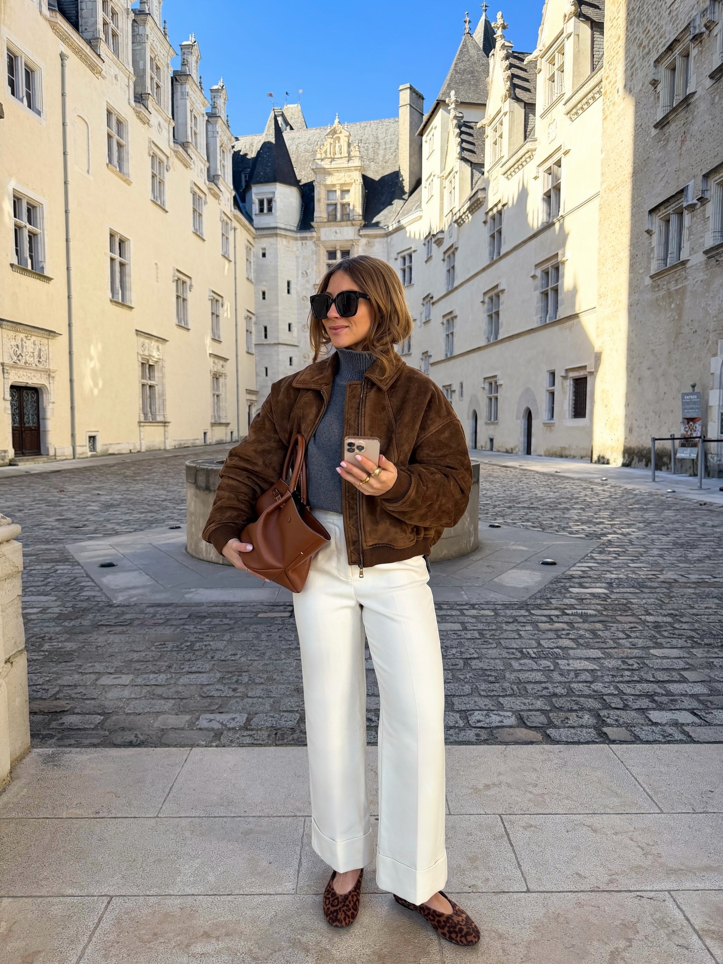 Blouson en daim et ballerine léopard : perfect match 🌞 #zara #spring #springoutfits 

#LTKstyletip #LTKpetite #LTKfrance