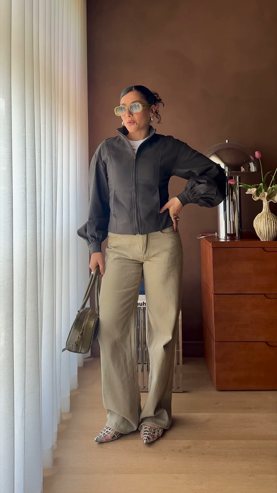 Wearing 6 in the jacket in the charcoal colour (I also bought the brown and it’s really nice), XXS in the jeans & the flats run large so I sized down one full size (if you’re normally a 38 you can go 37) 🤍 

Autumn outfits, jackets, Autumn jackets, Autumn outfit ideas

#LTKaustralia #LTKsale #LTKautumn